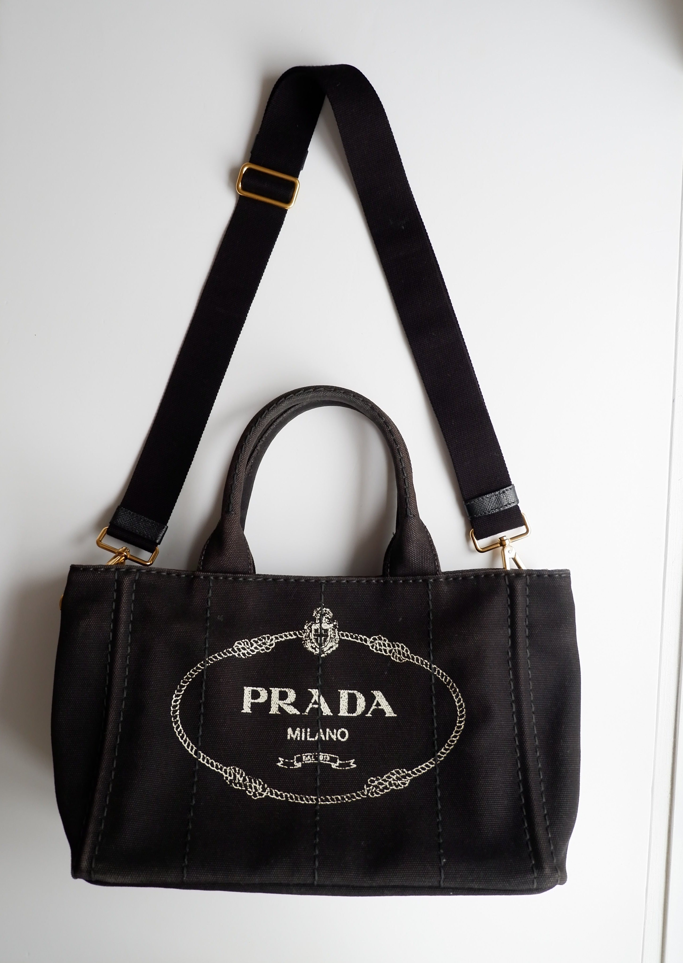 Sac bandoulière / cabas Prada Canapa en toile noire, authentique et d'occasion