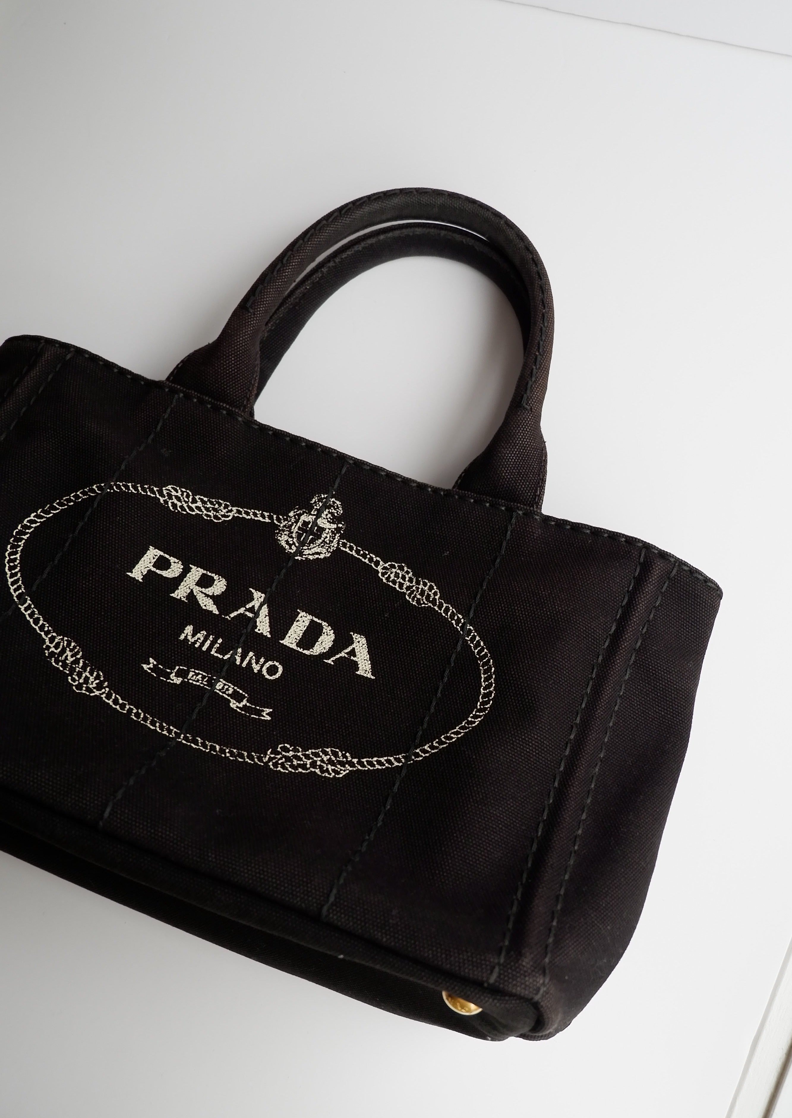 Sac bandoulière / cabas Prada Canapa en toile noire, authentique et d'occasion