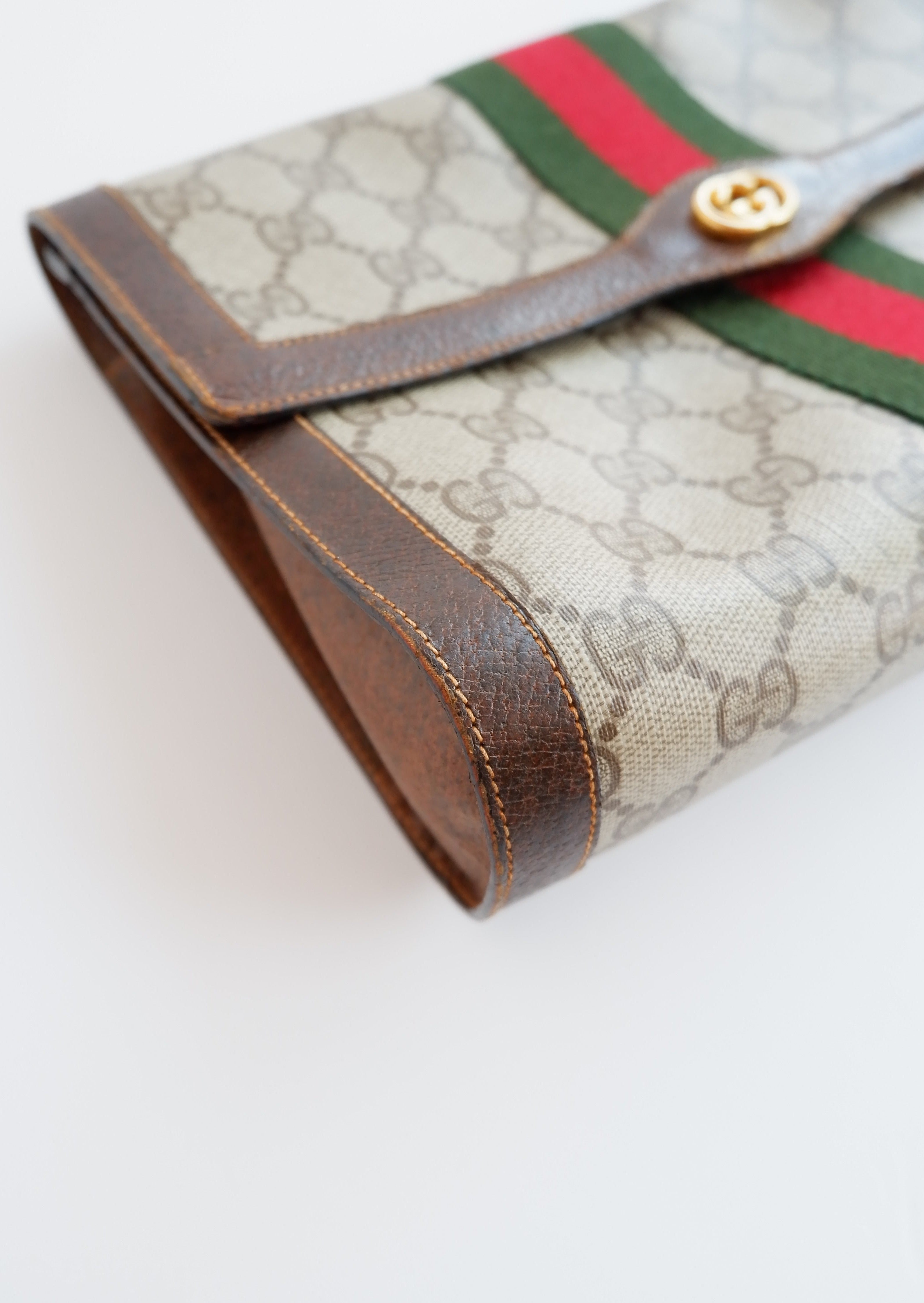 Pochette Gucci vintage authentique d'occasion à imprimé GG