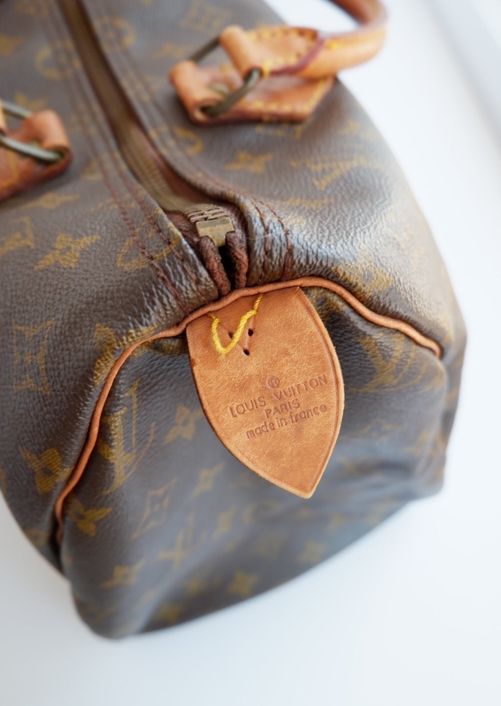 Authentique Sac Vintage d'occasion Louis Vuitton Monogram Speedy 35