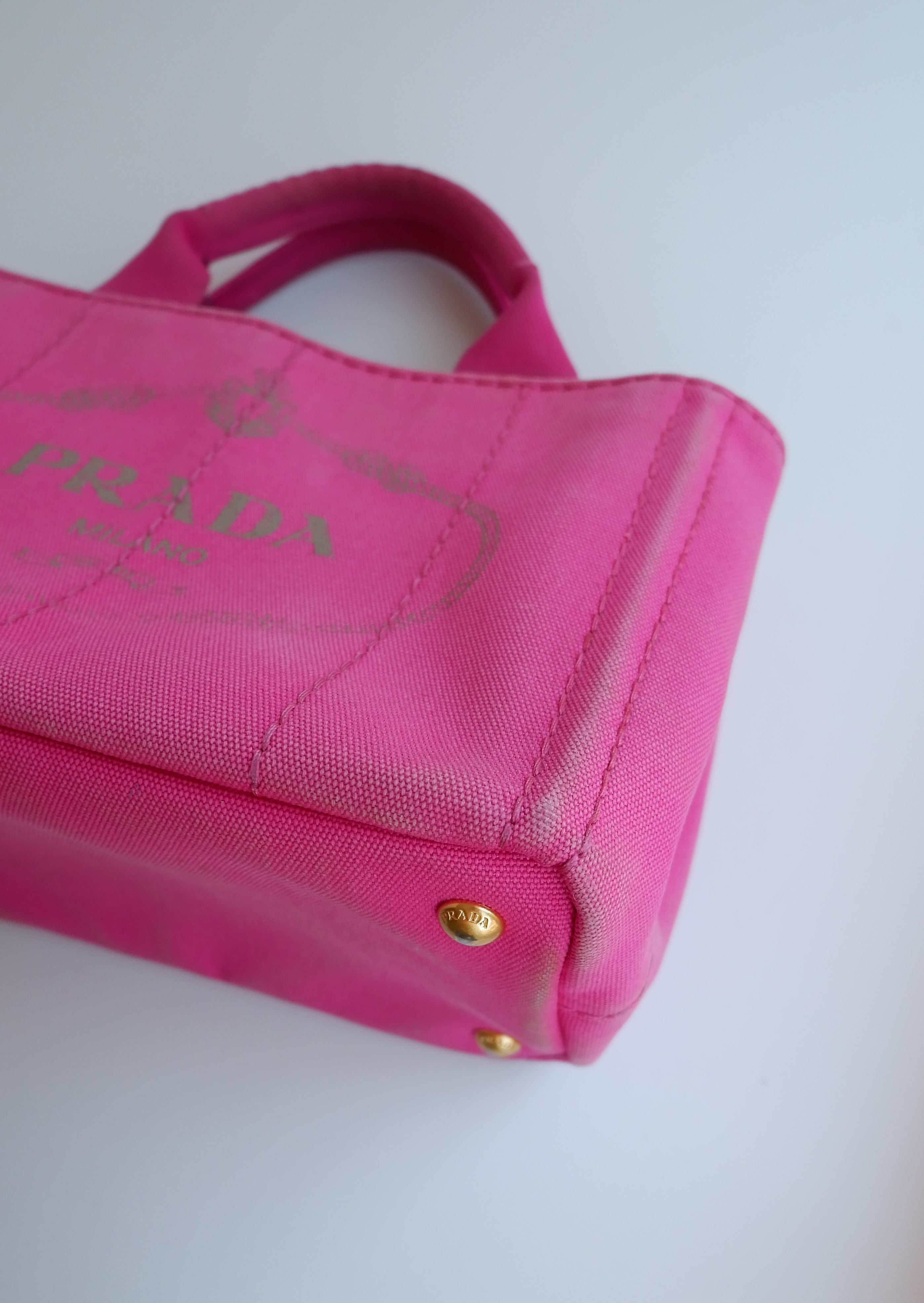 Sac cabas Prada Canapa en toile rose authentique d'occasion