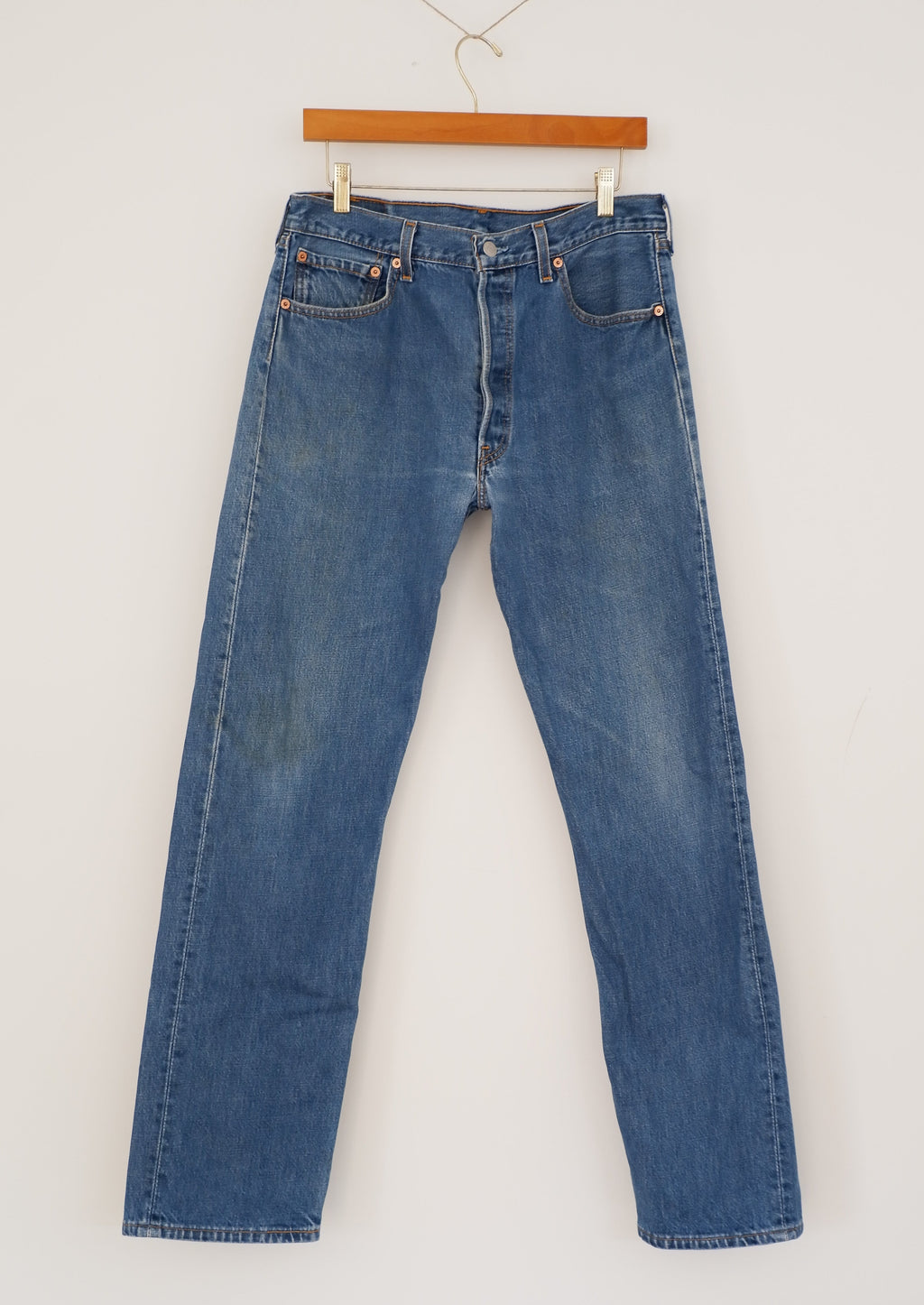 Levis 501 Medium Wash Regular Fit Jeans - 34