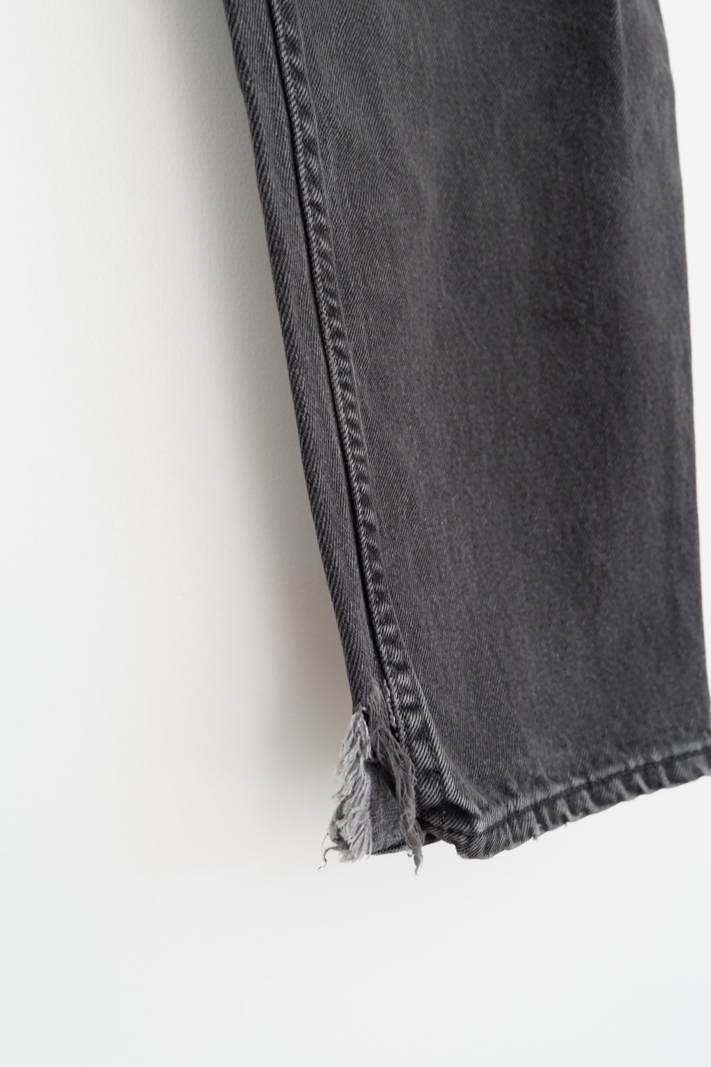 Levis Vintage 550 Black Wash Baggy/Relaxed Fit Jeans - 34
