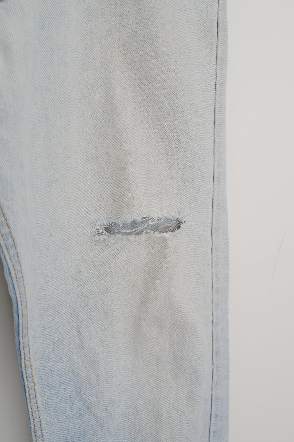 Levis Vintage Light 505 Light Wash Relaxed Fit Ripped Jeans - 38