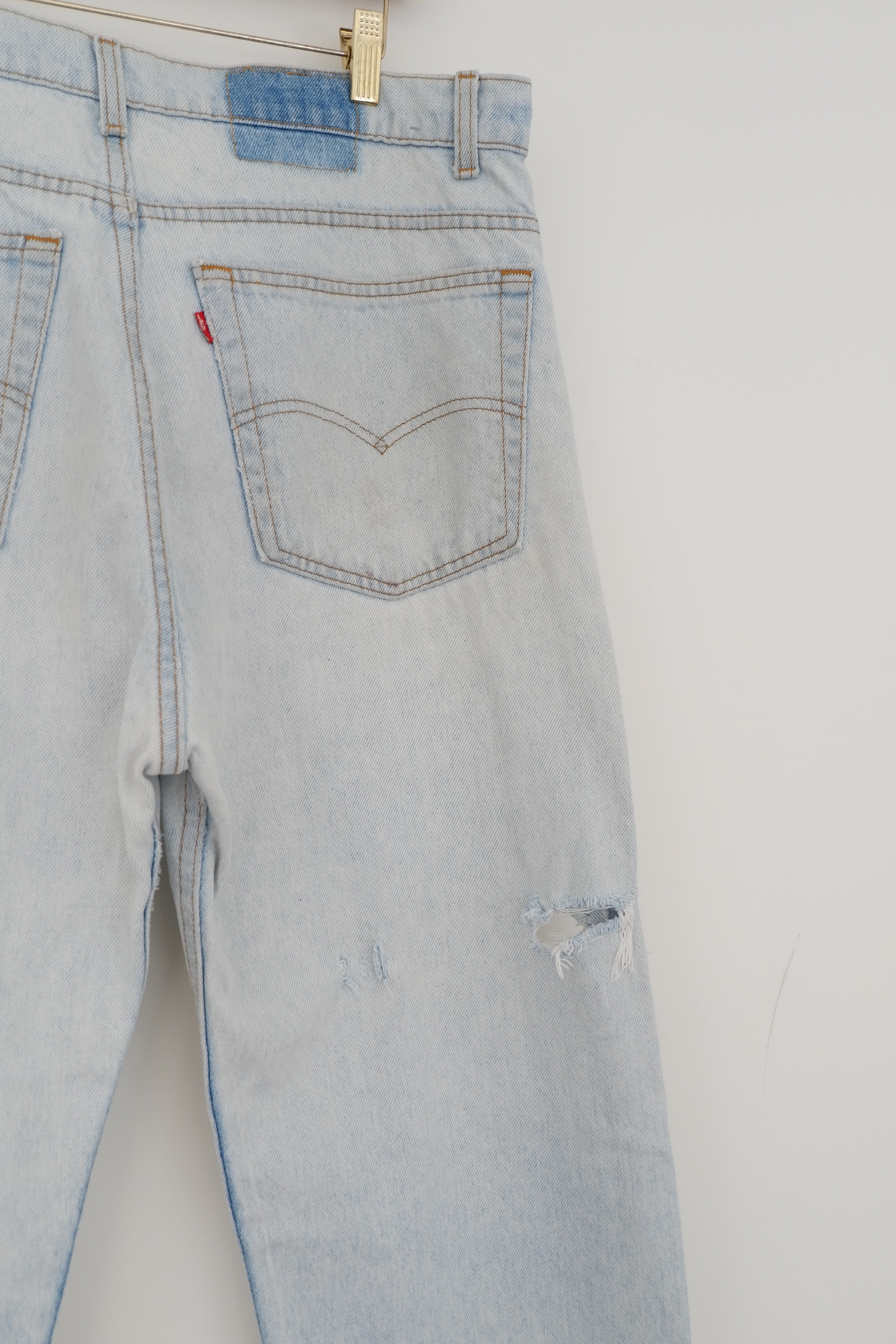 Levis Vintage Light 505 Light Wash Relaxed Fit Ripped Jeans - 38