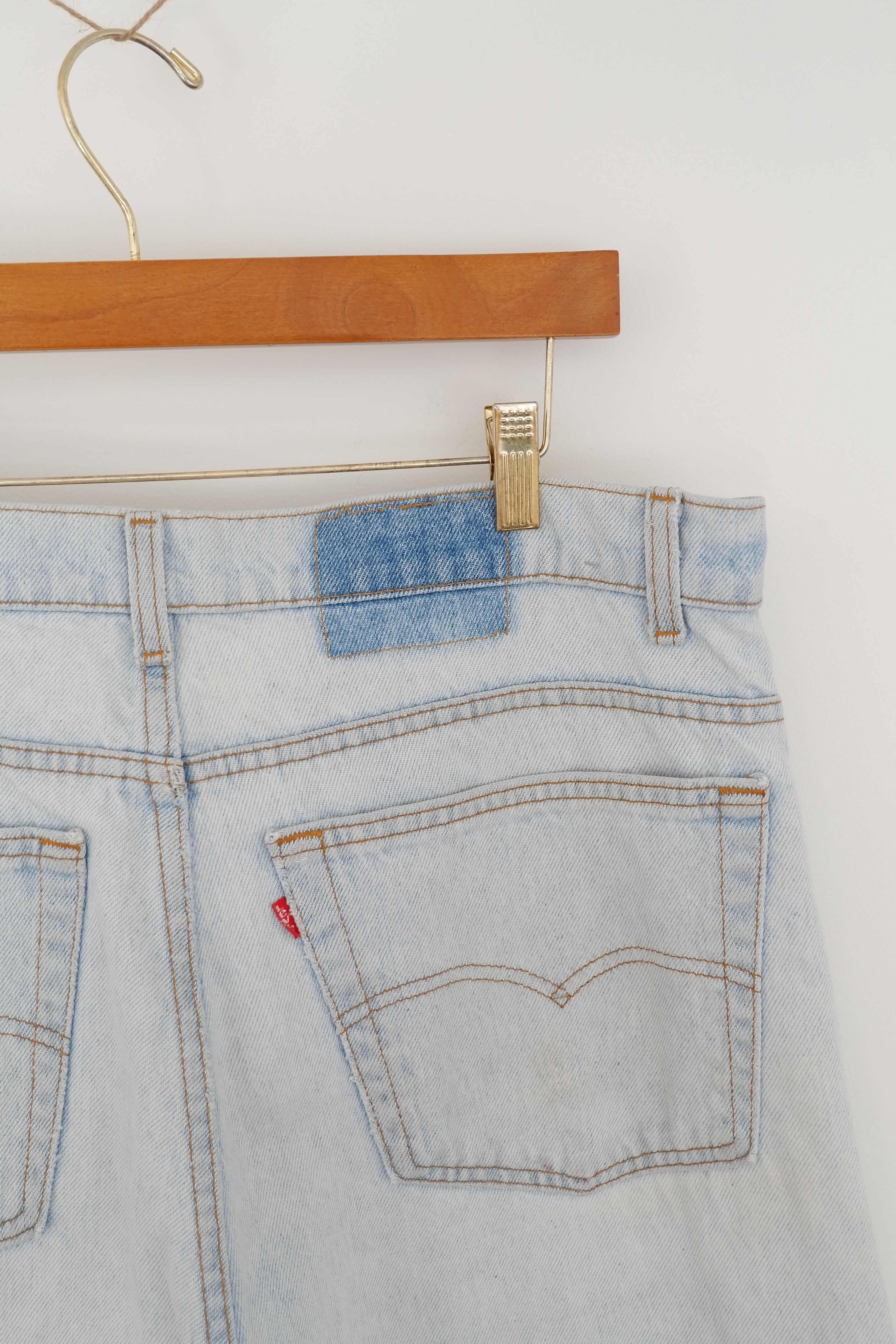 Levis Vintage Light 505 Light Wash Relaxed Fit Ripped Jeans - 38