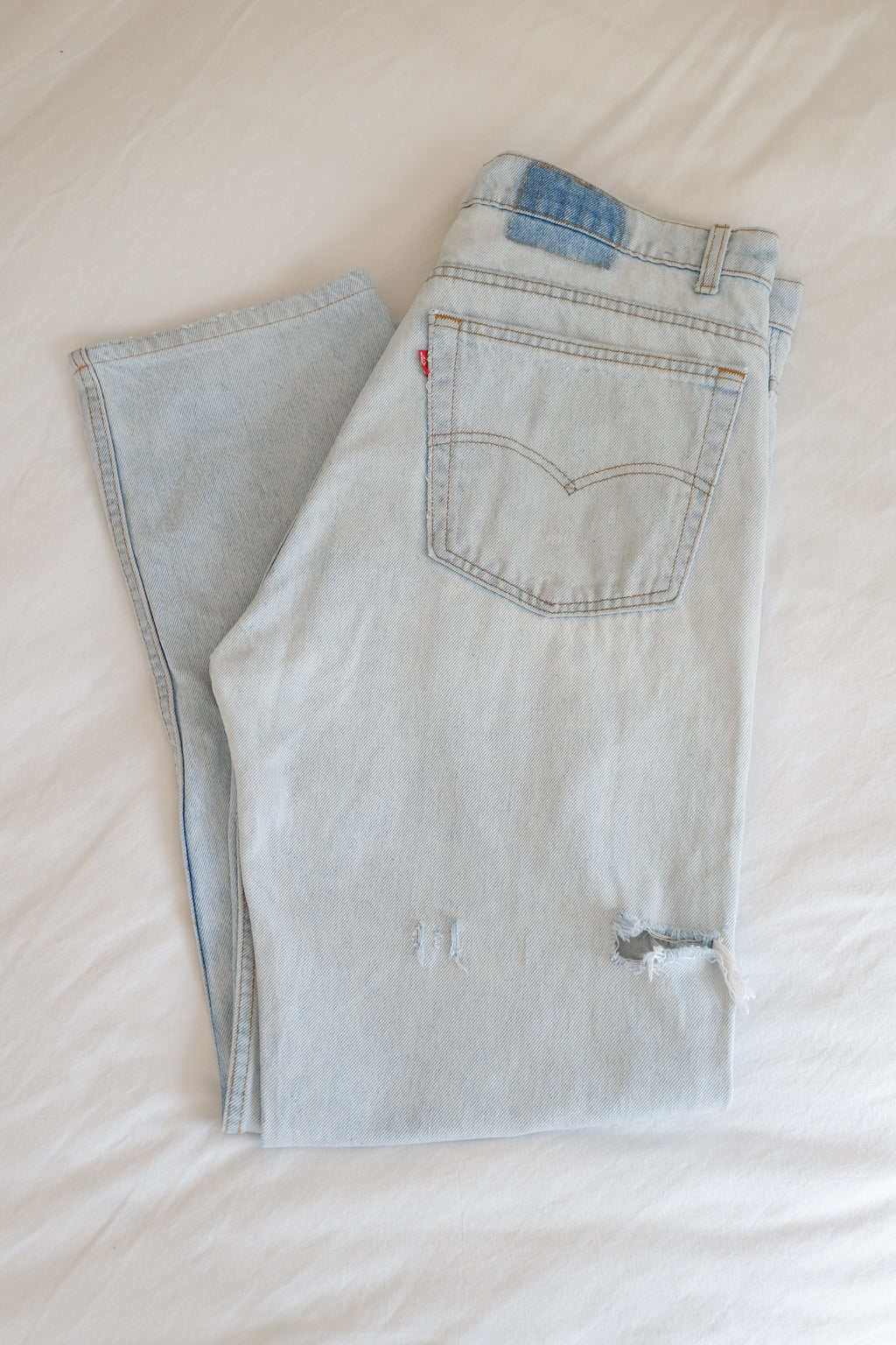 Levis Vintage Light 505 Light Wash Relaxed Fit Ripped Jeans - 38