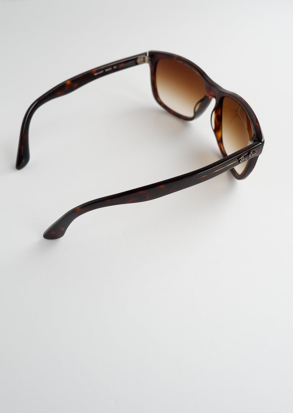Authentiques lunettes de soleil Ray Ban écaille de tortue marron d'occasion