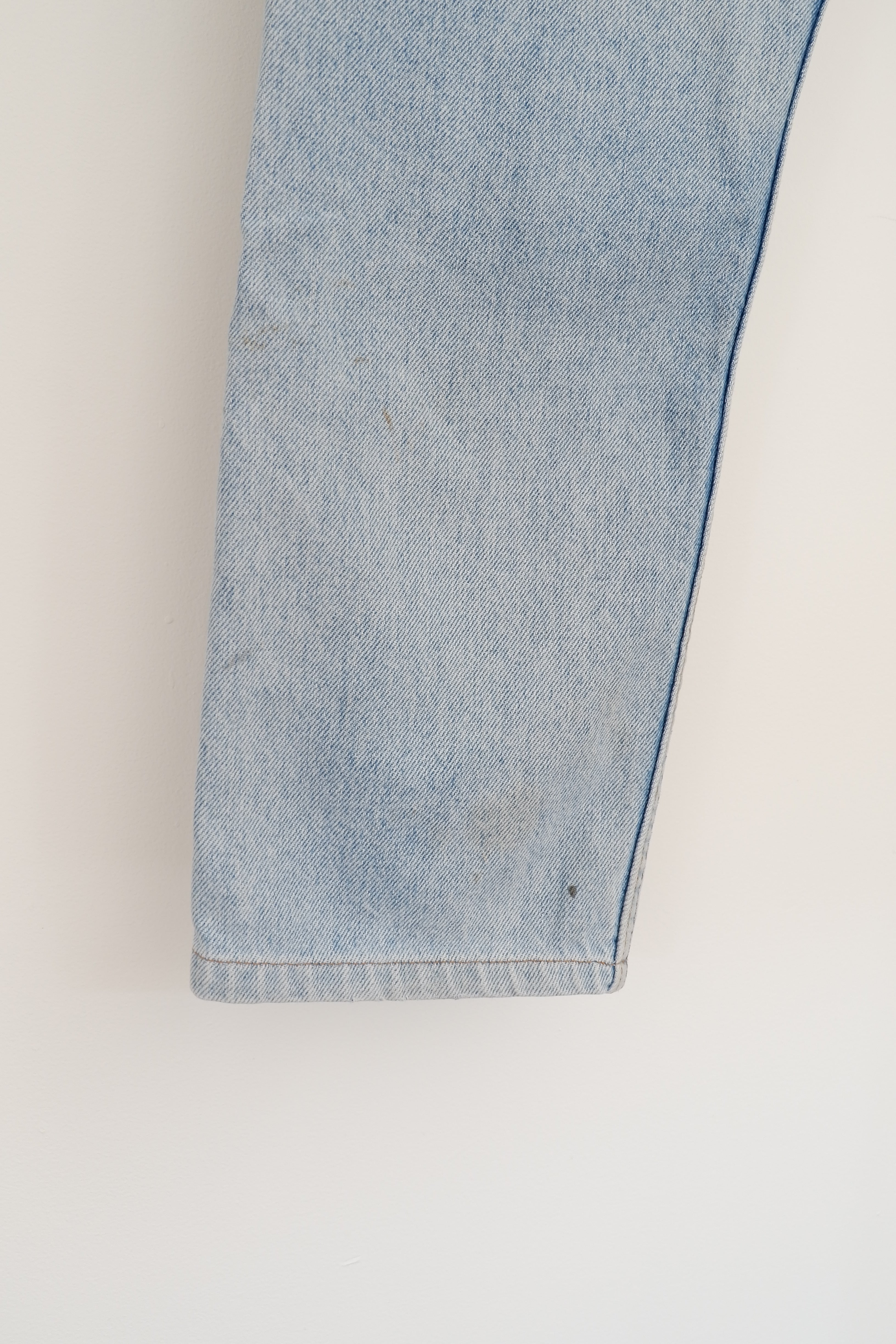 Levis Vintage Light Wash Straight Leg Jeans - 26
