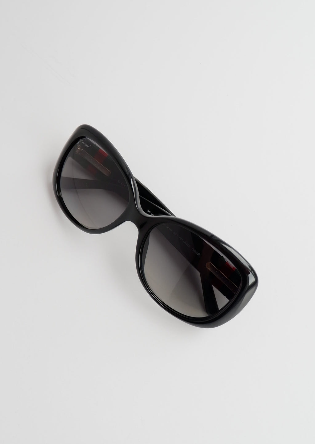 Authentiques lunettes de soleil polarisées Gucci noires à monture carrée, d'occasion