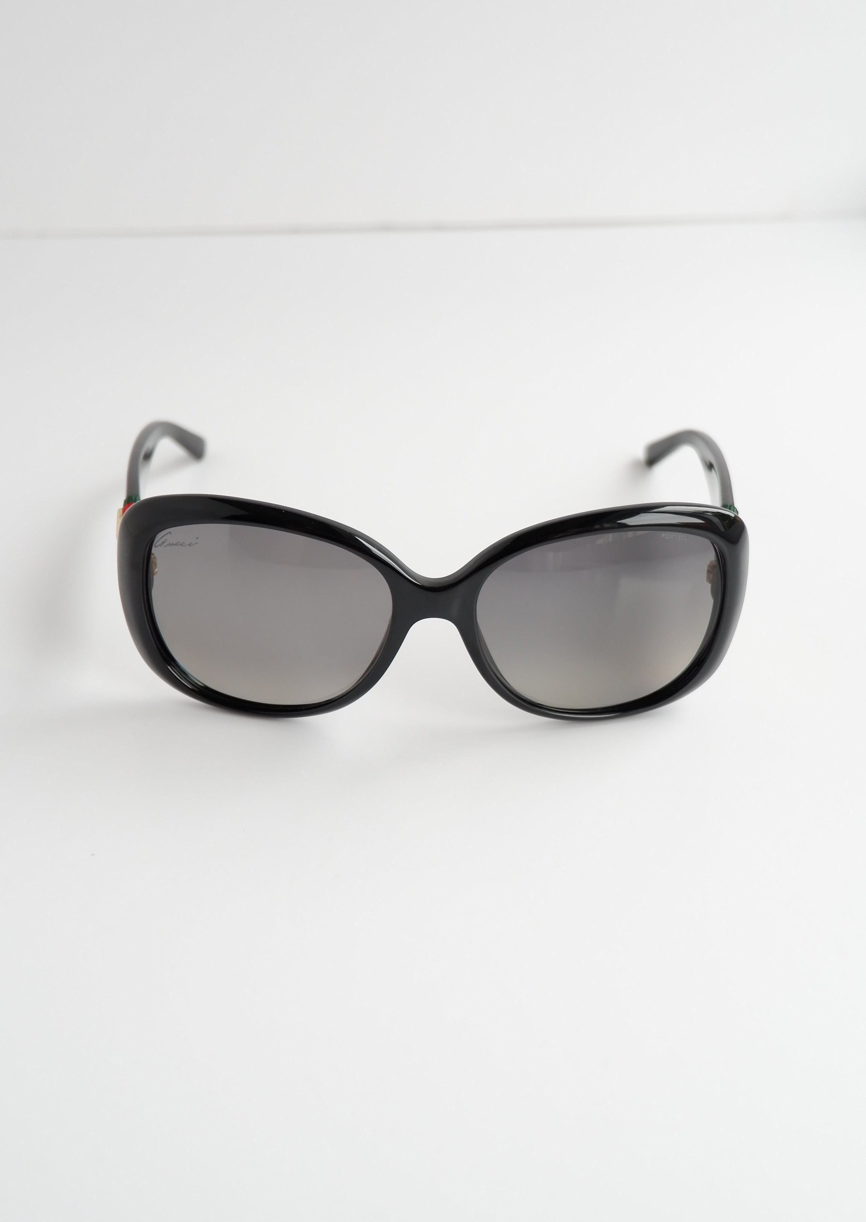 Authentiques lunettes de soleil polarisées Gucci noires à monture carrée, d'occasion