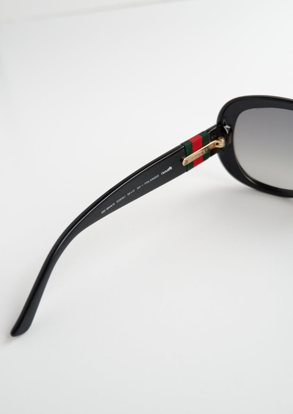 Authentiques lunettes de soleil polarisées Gucci noires à monture carrée, d'occasion