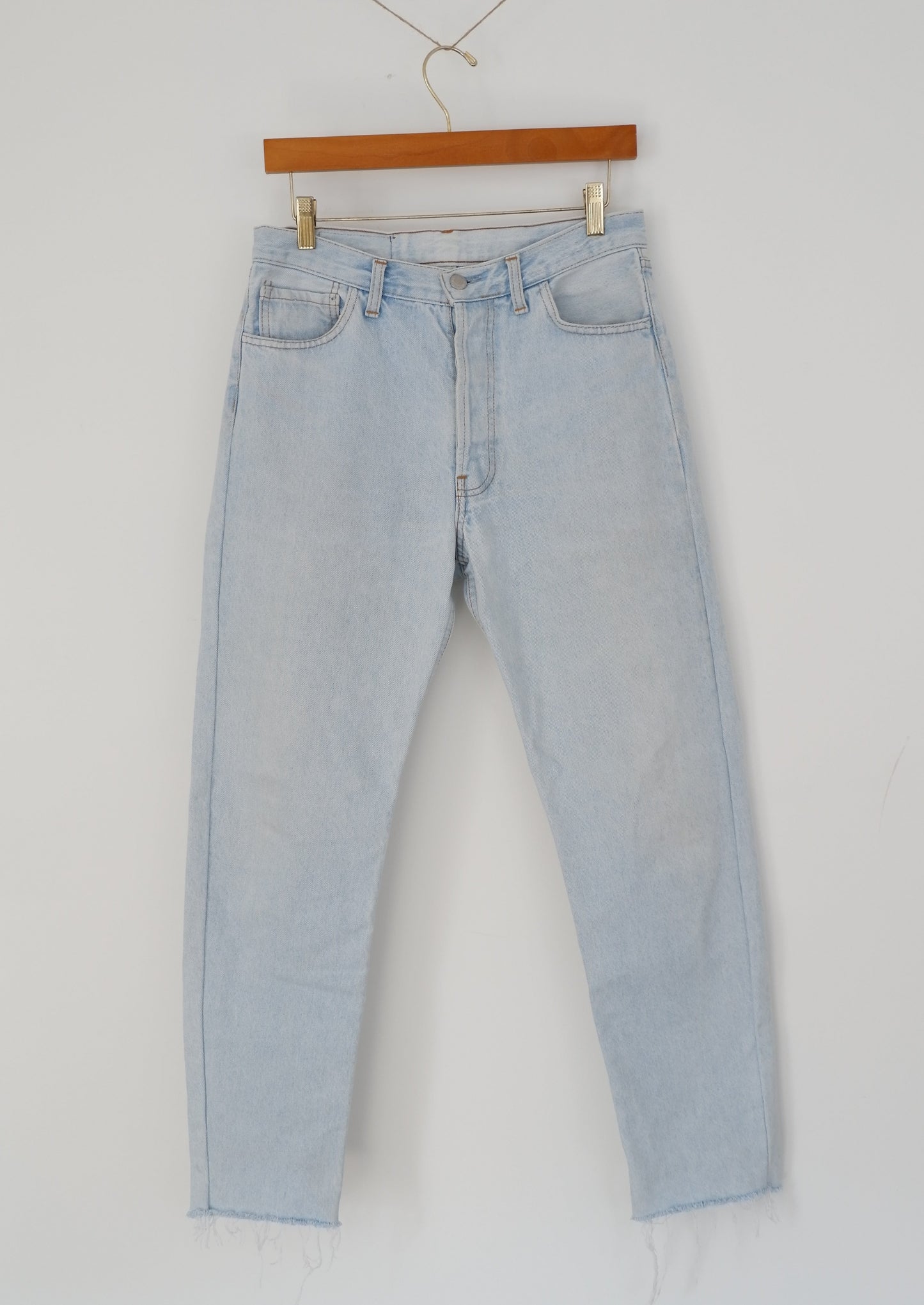 Levis 501 XX Light Wash Relaxed Fit Jeans - 28