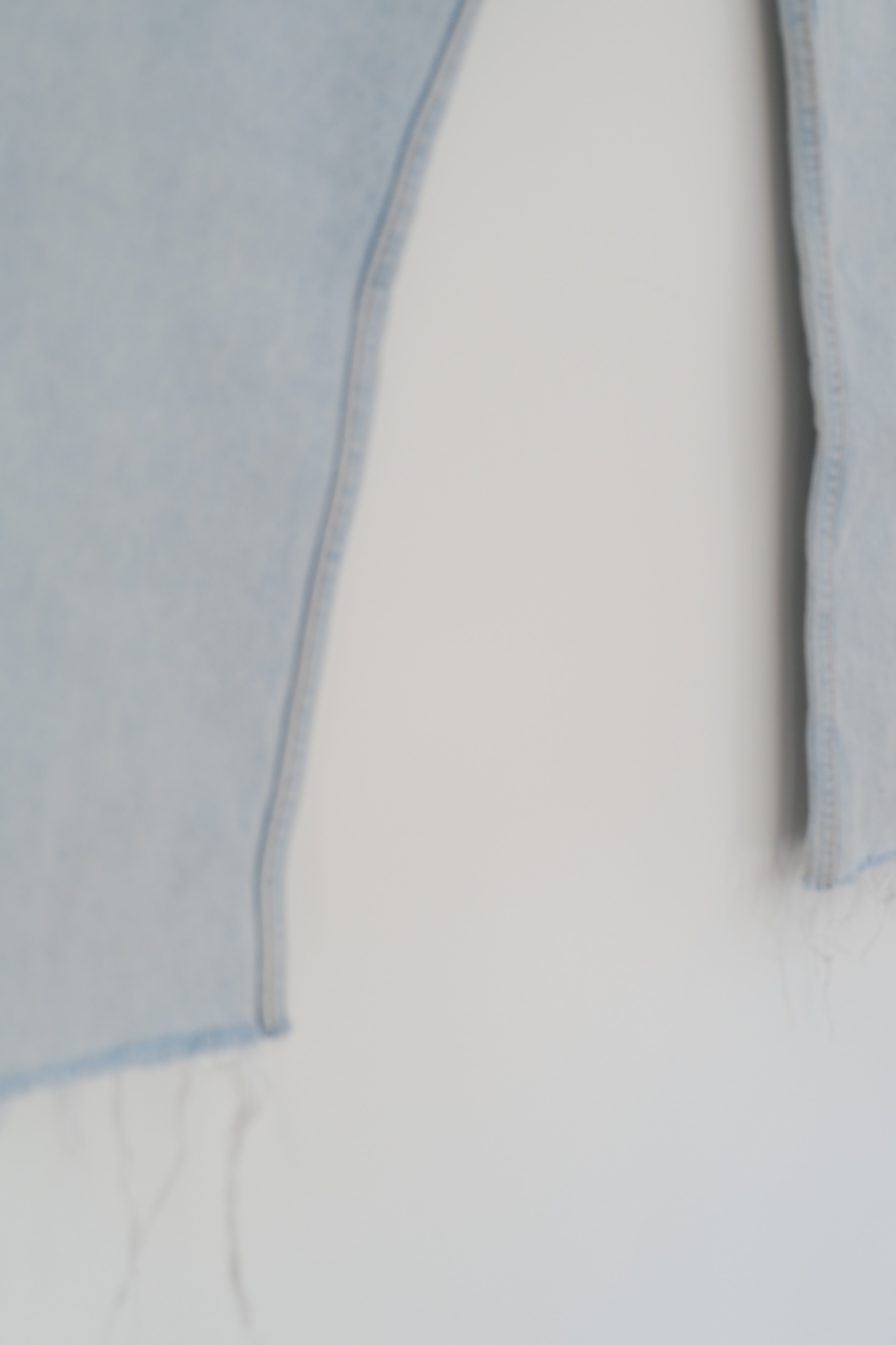 Levis 501 XX Light Wash Relaxed Fit Jeans - 28