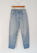 Levis Vintage 550 Light Wash Relaxed Fit Tapered Leg Jeans - 33