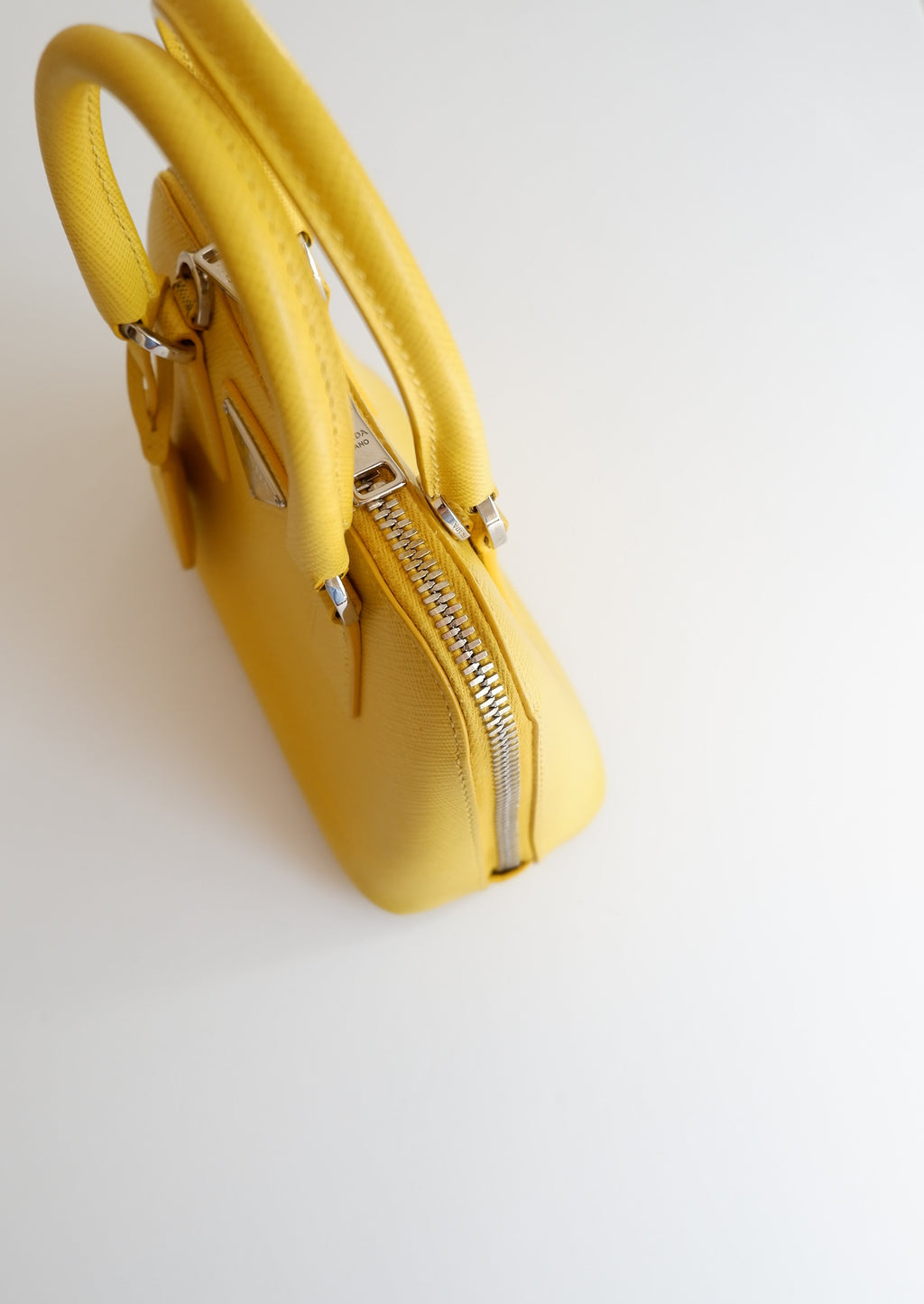 Sac à main Prada Saffiano Promenade jaune d'occasion authentique