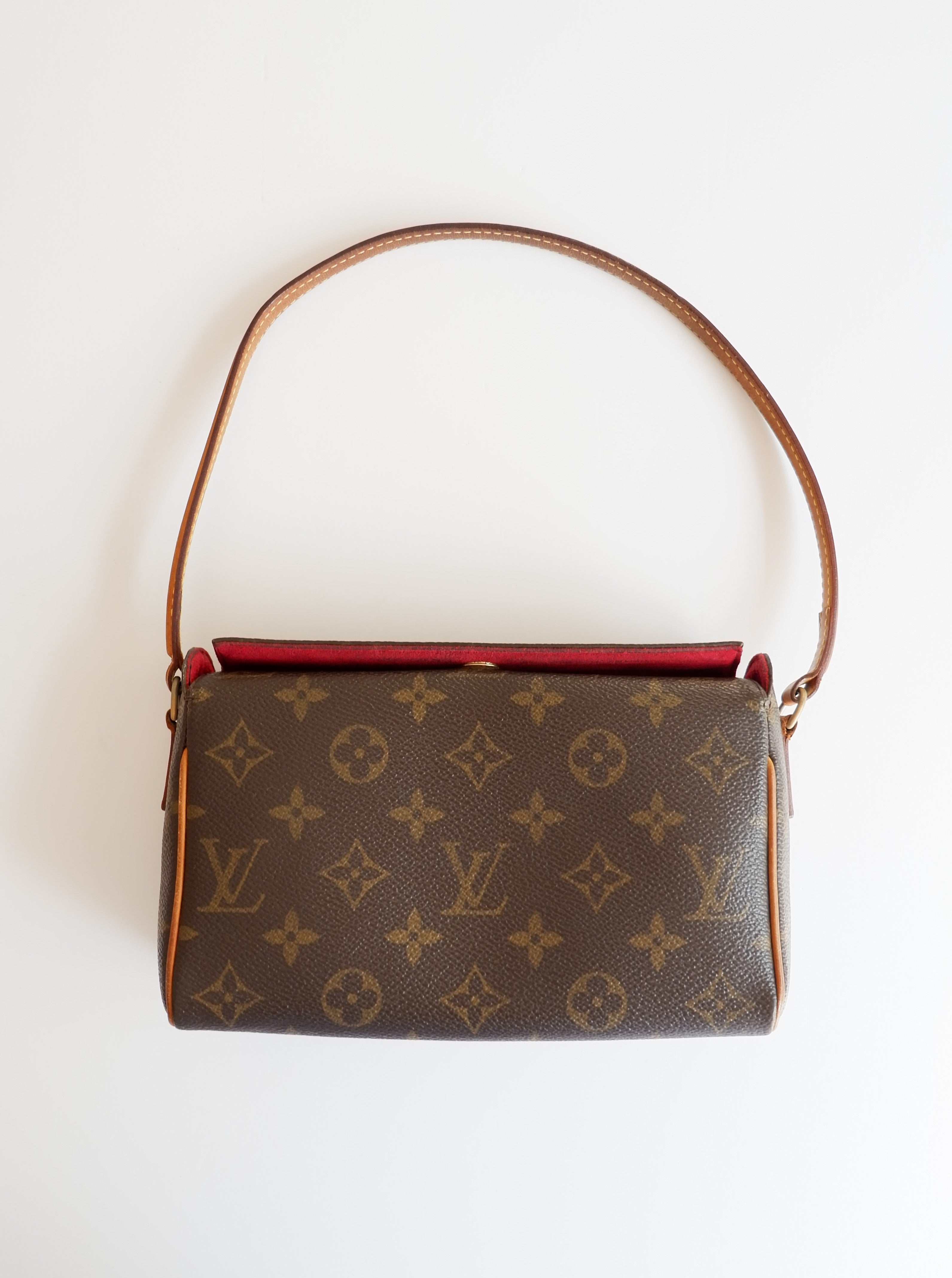 Sac à bandoulière Louis Vuitton Monogram Récital authentique d'occasion