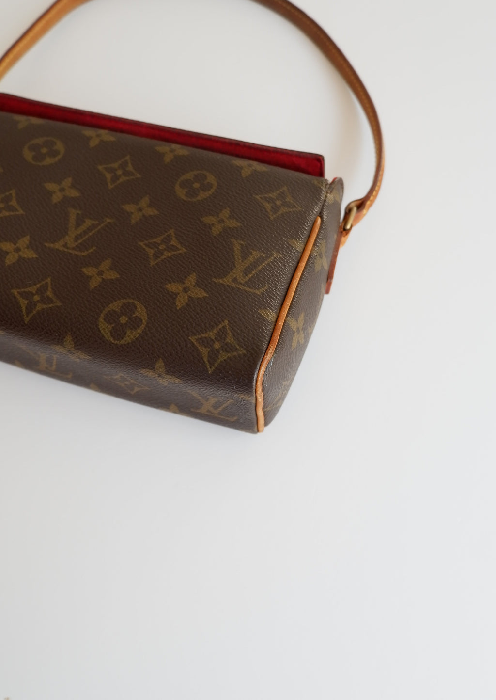 Sac à bandoulière Louis Vuitton Monogram Récital authentique d'occasion