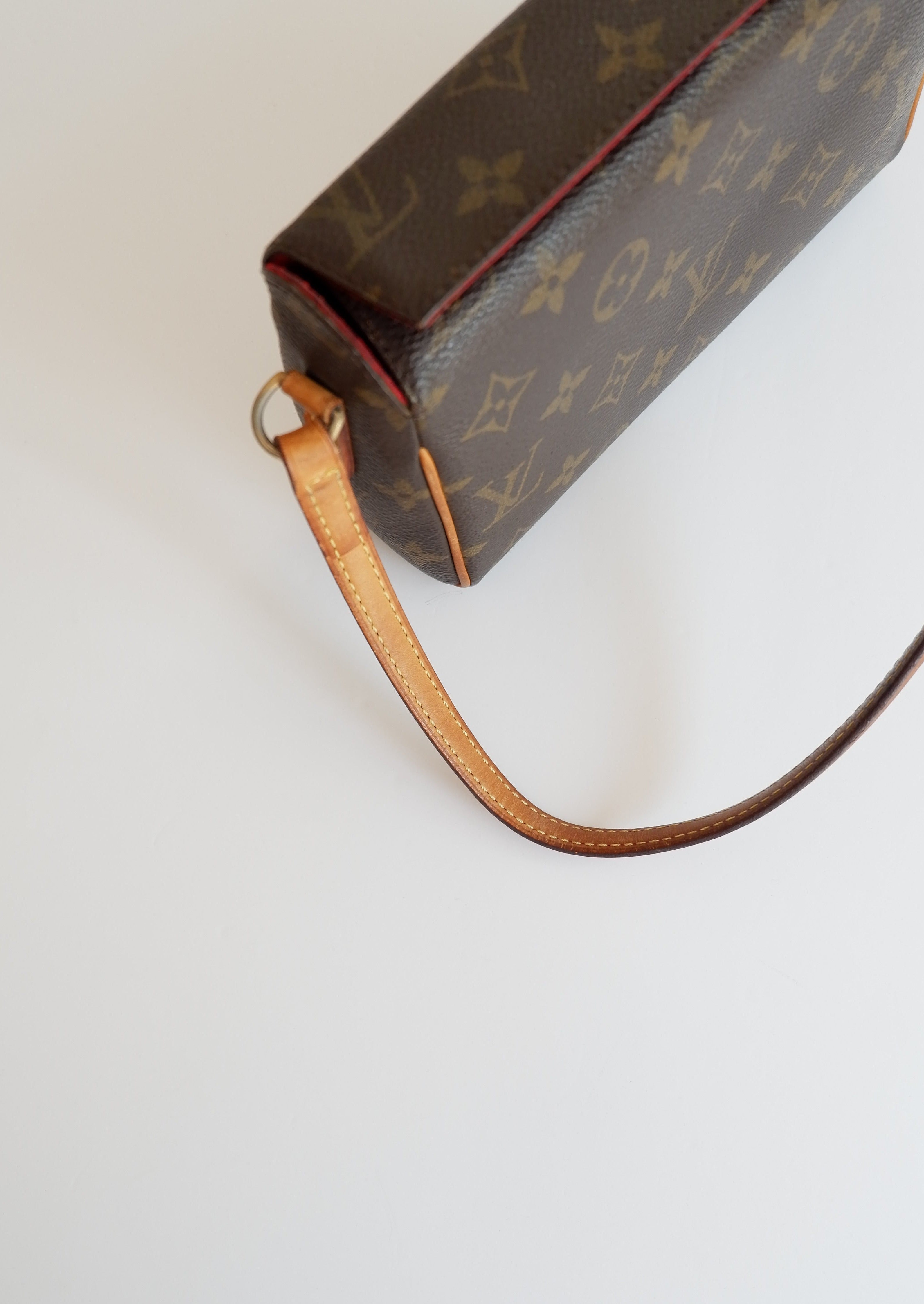 Sac à bandoulière Louis Vuitton Monogram Récital authentique d'occasion