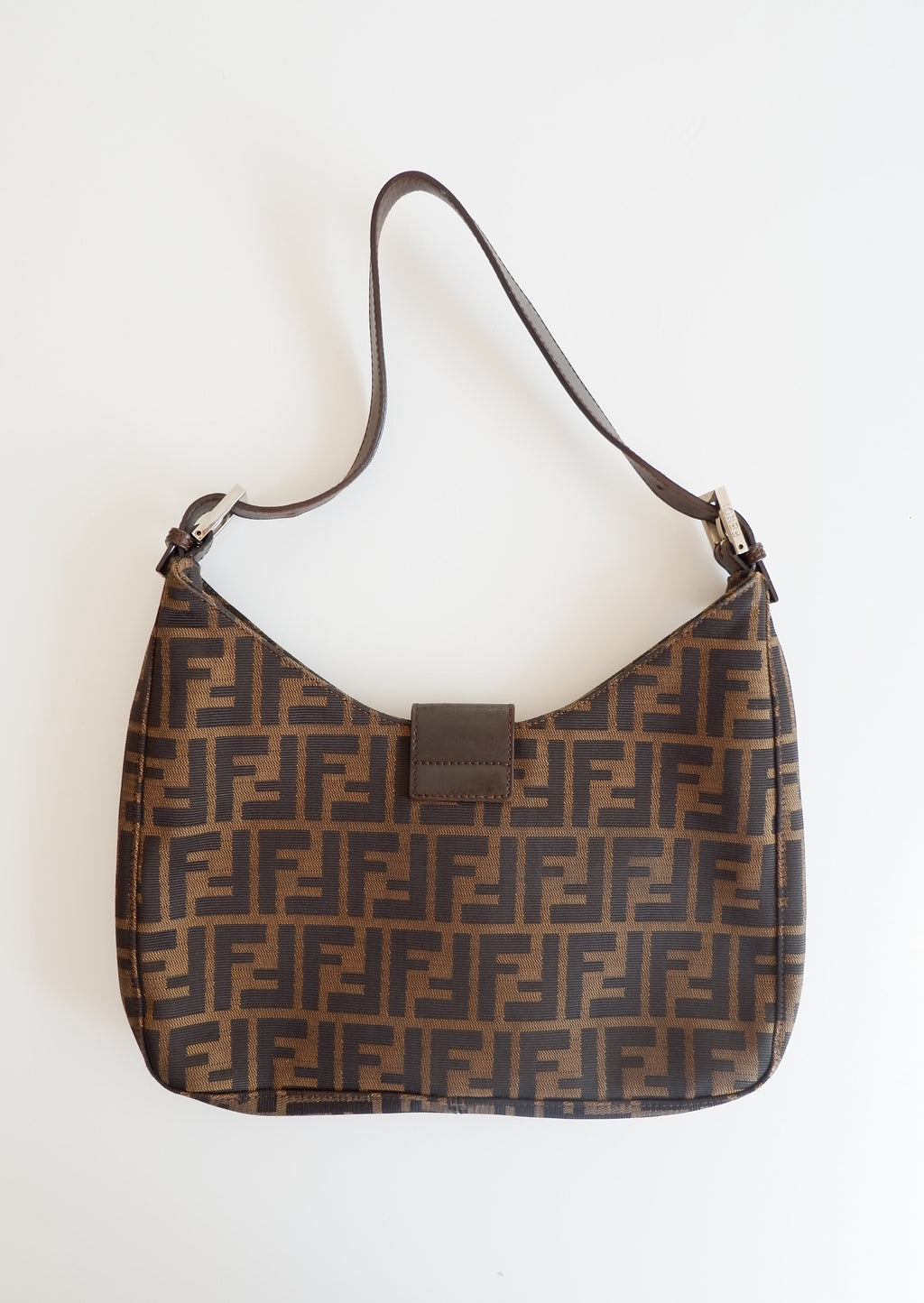 Sac porté épaule Fendi Zucca Hobo authentique d'occasion