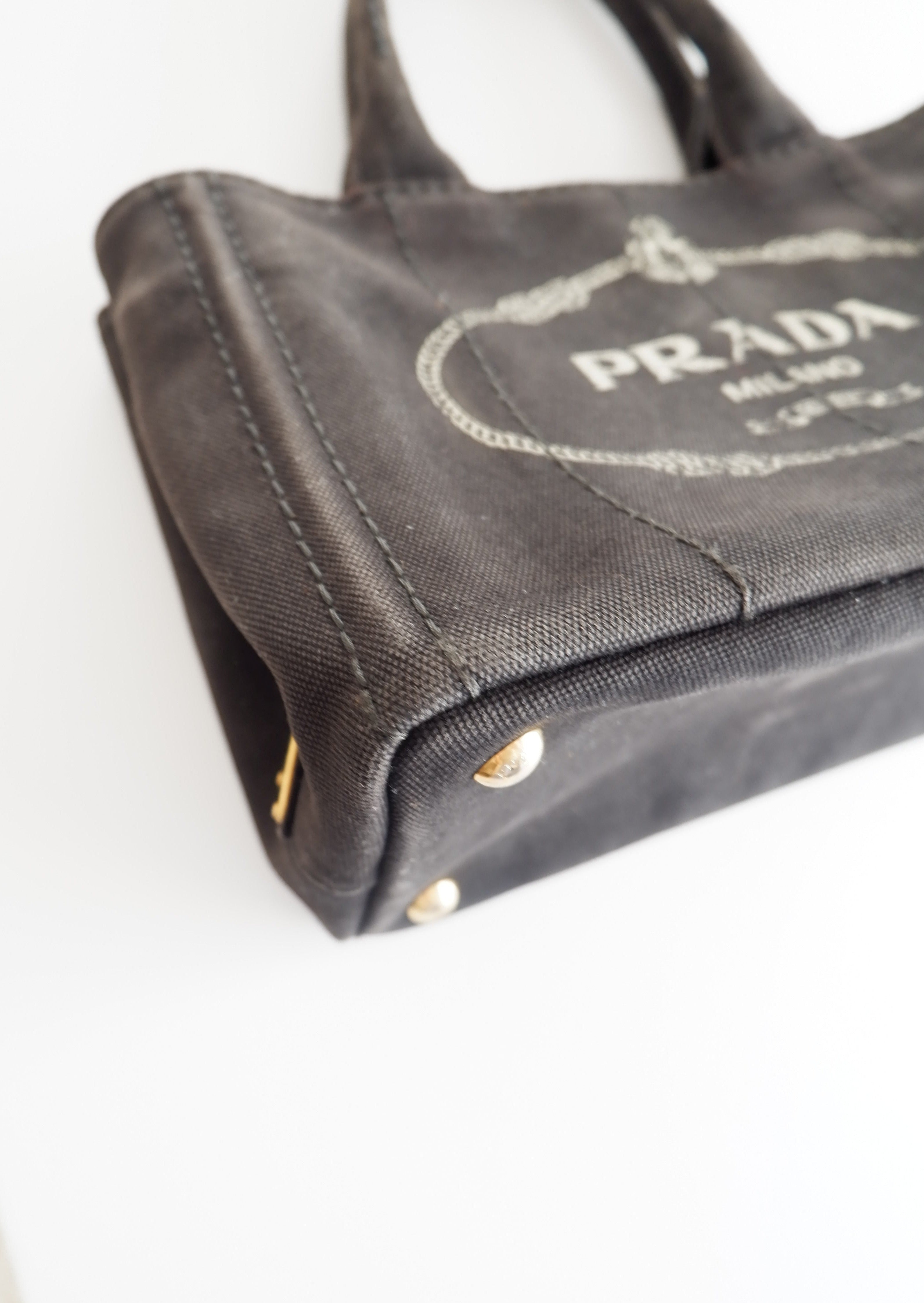 Authentique Sac Cabas Prada Canapa en Toile Noire d'Occasion