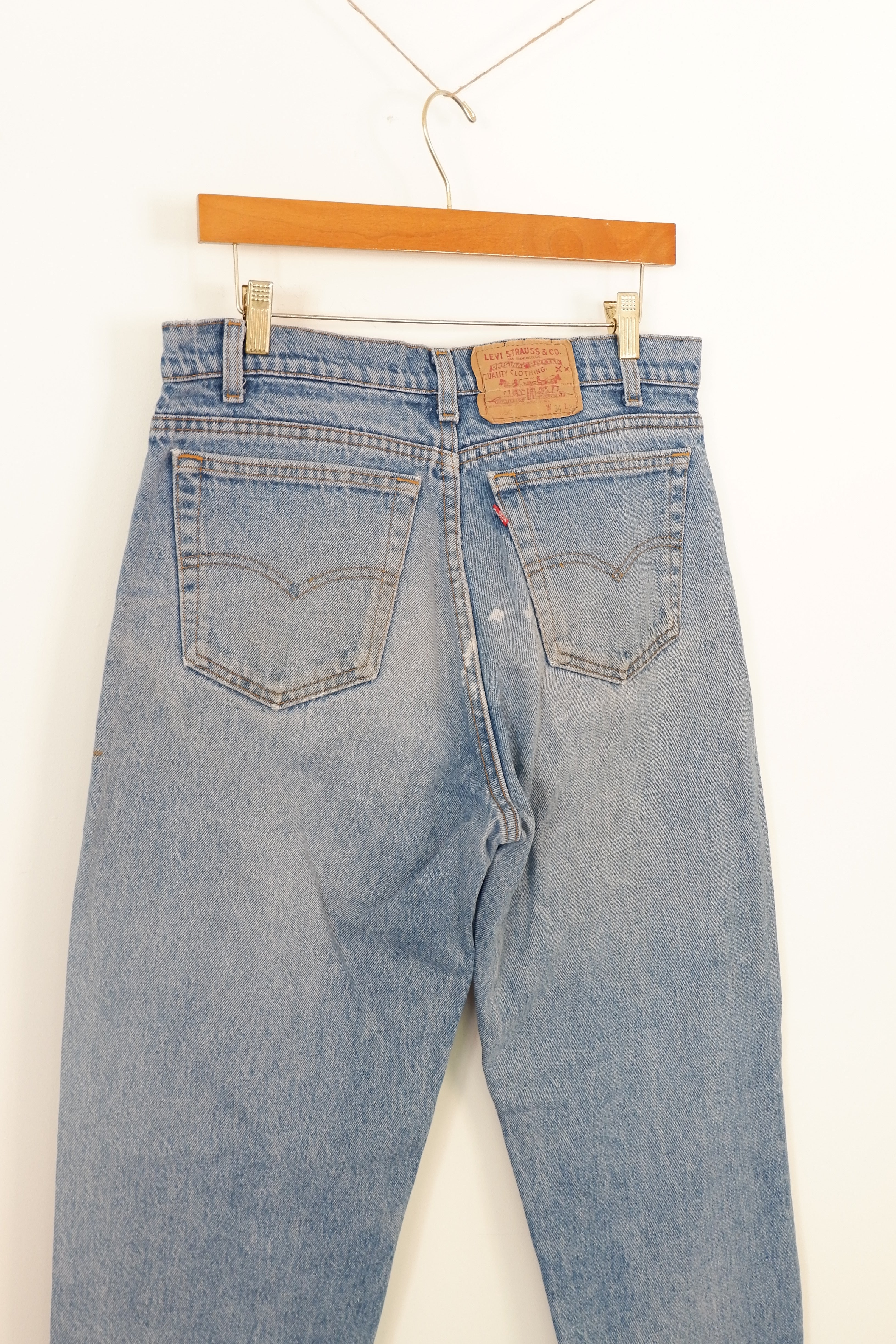 Levis 550 Coupe décontractée à lavage moyen - 34