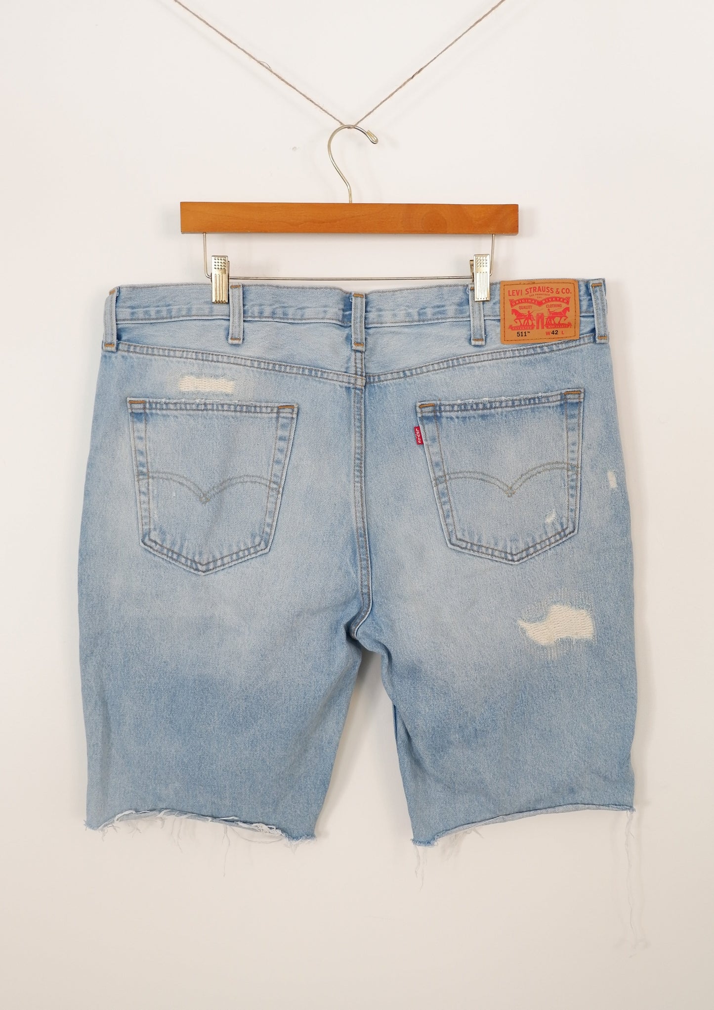 Levis 511 Light Wash Ripped Jean Short - 42