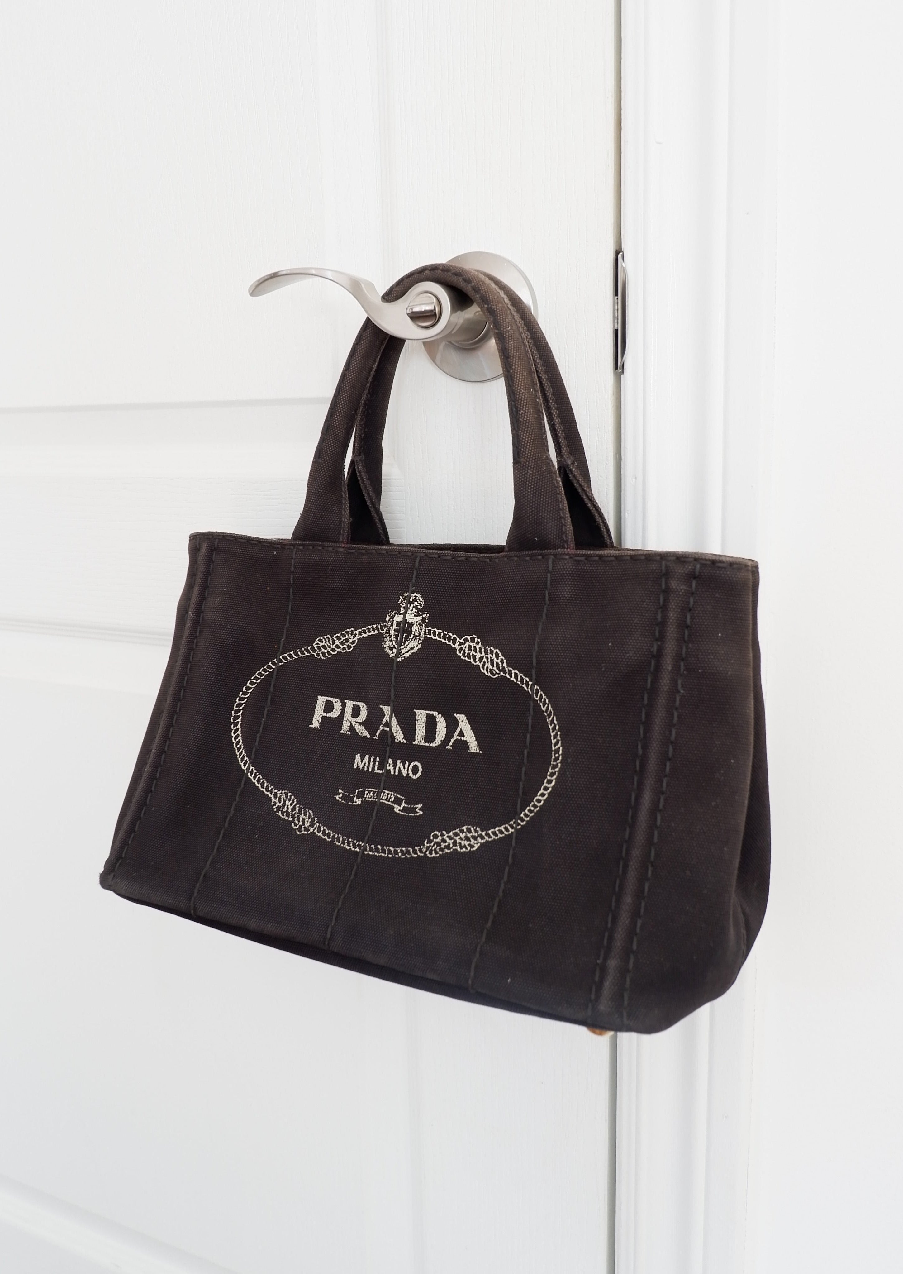 Authentique Sac Cabas Prada Canapa en Toile Noire d'Occasion