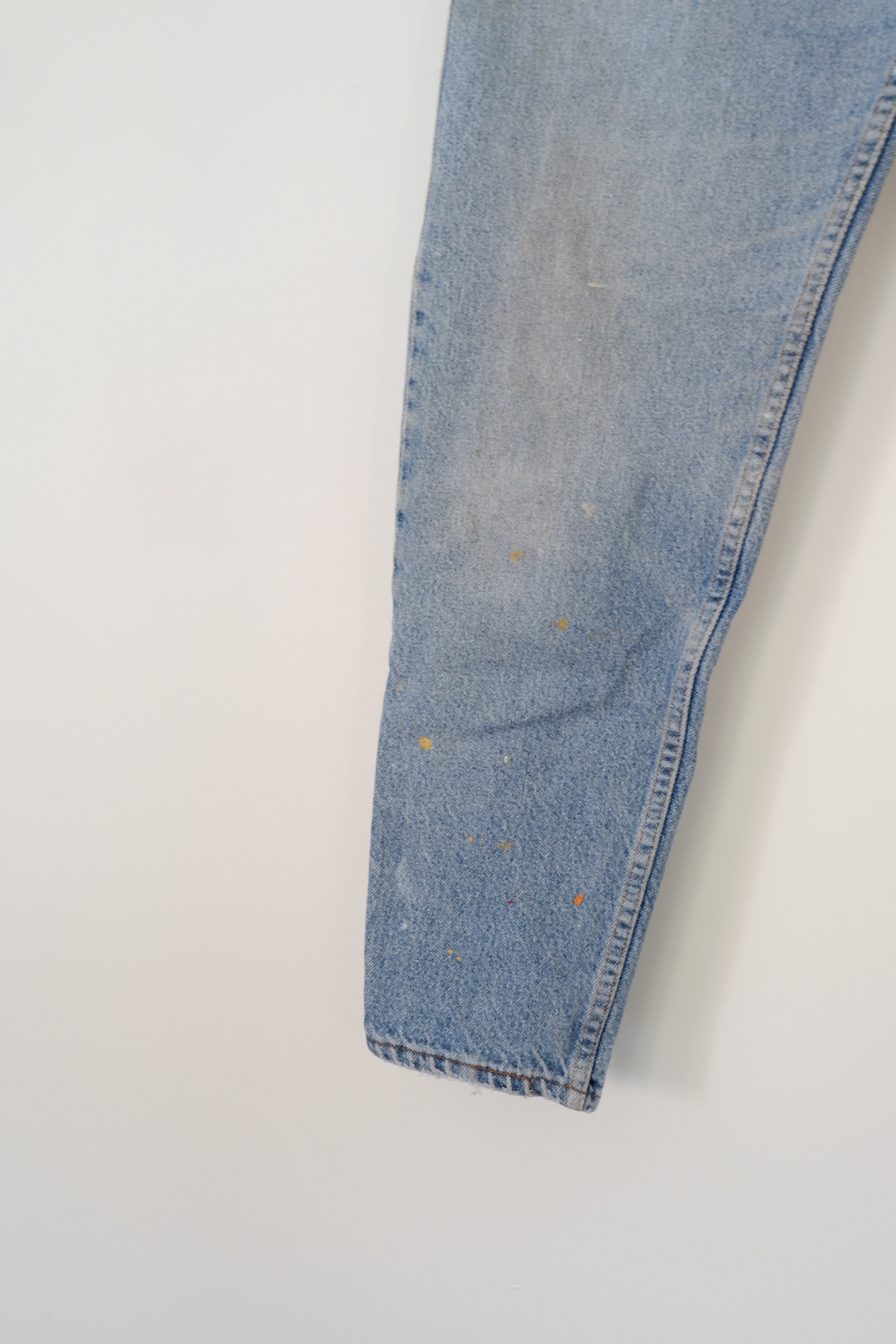 Levis 550 Light Wash Paint Splatter Jeans - 31
