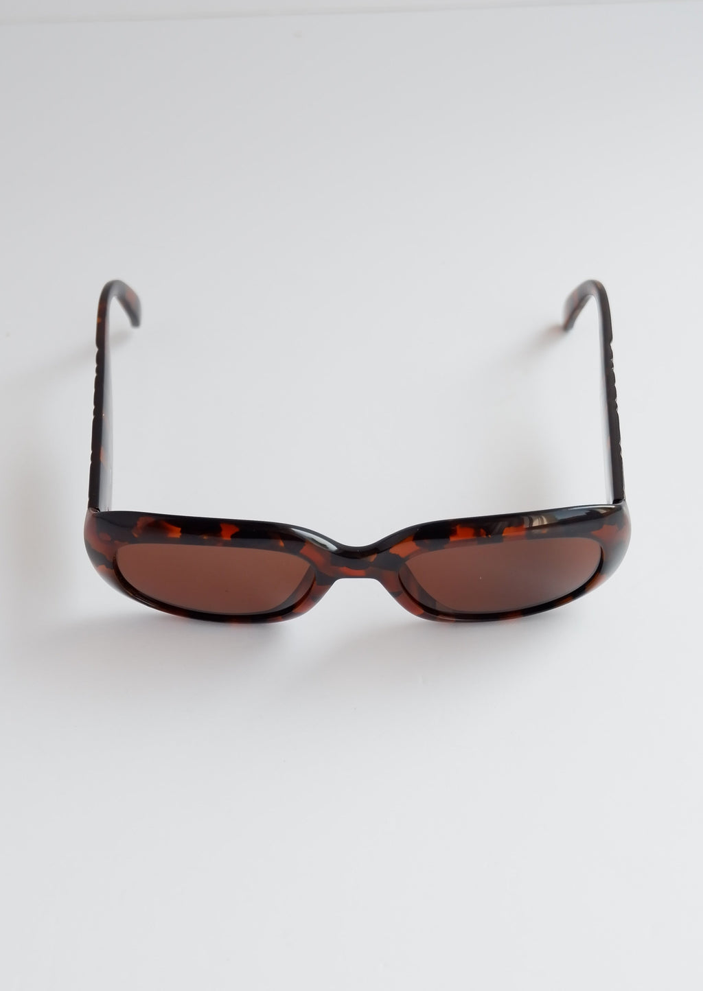 Lunettes de soleil carrées Dior écaille de tortue marron avec logo CD, pré-aimées et authentiques