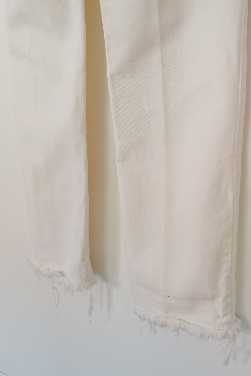 Dolce & Gabbana Cream Low Rise Flare Jeans - (34 US / 46 Italian)