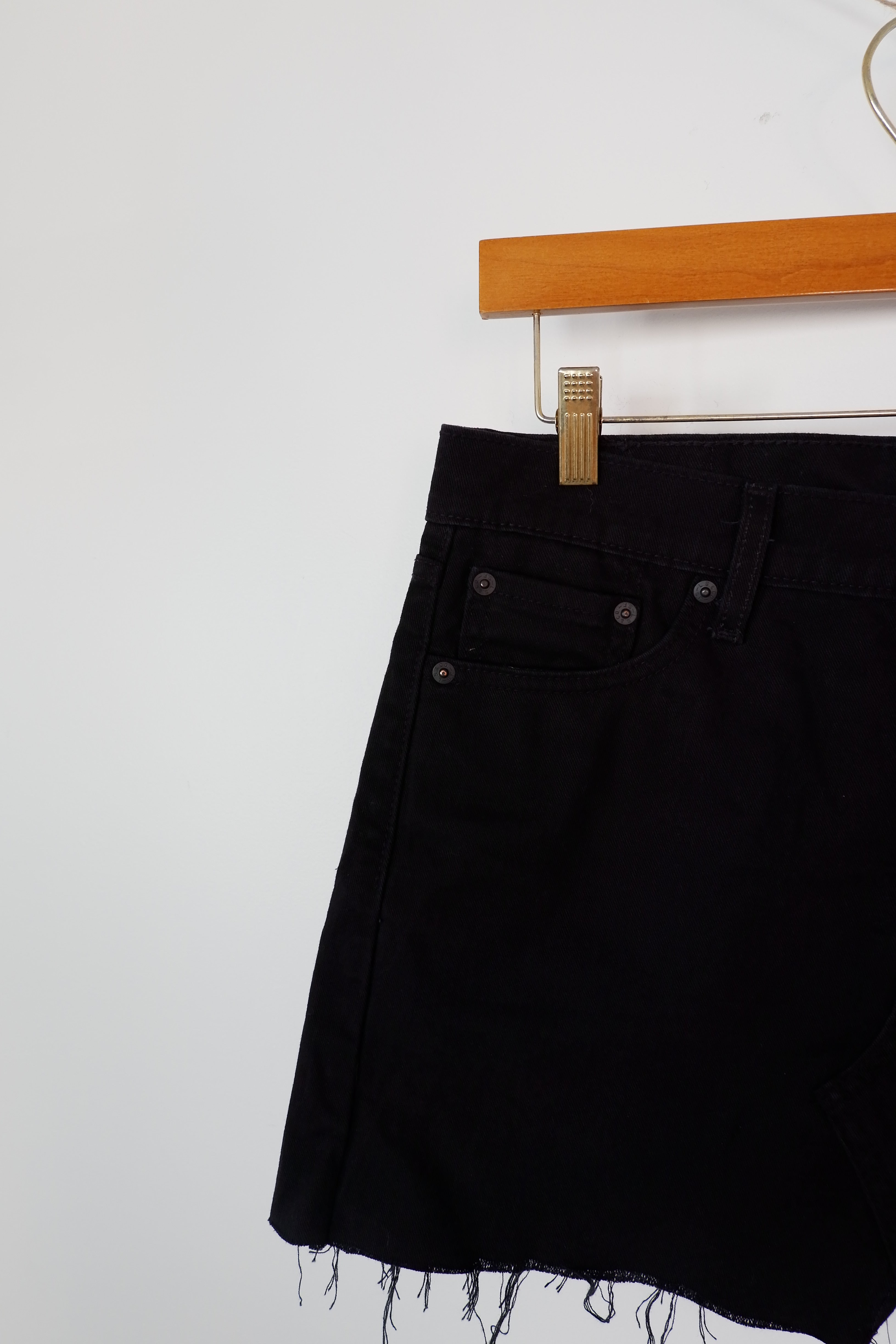 Levis 513 Black Mini Skirt - 30