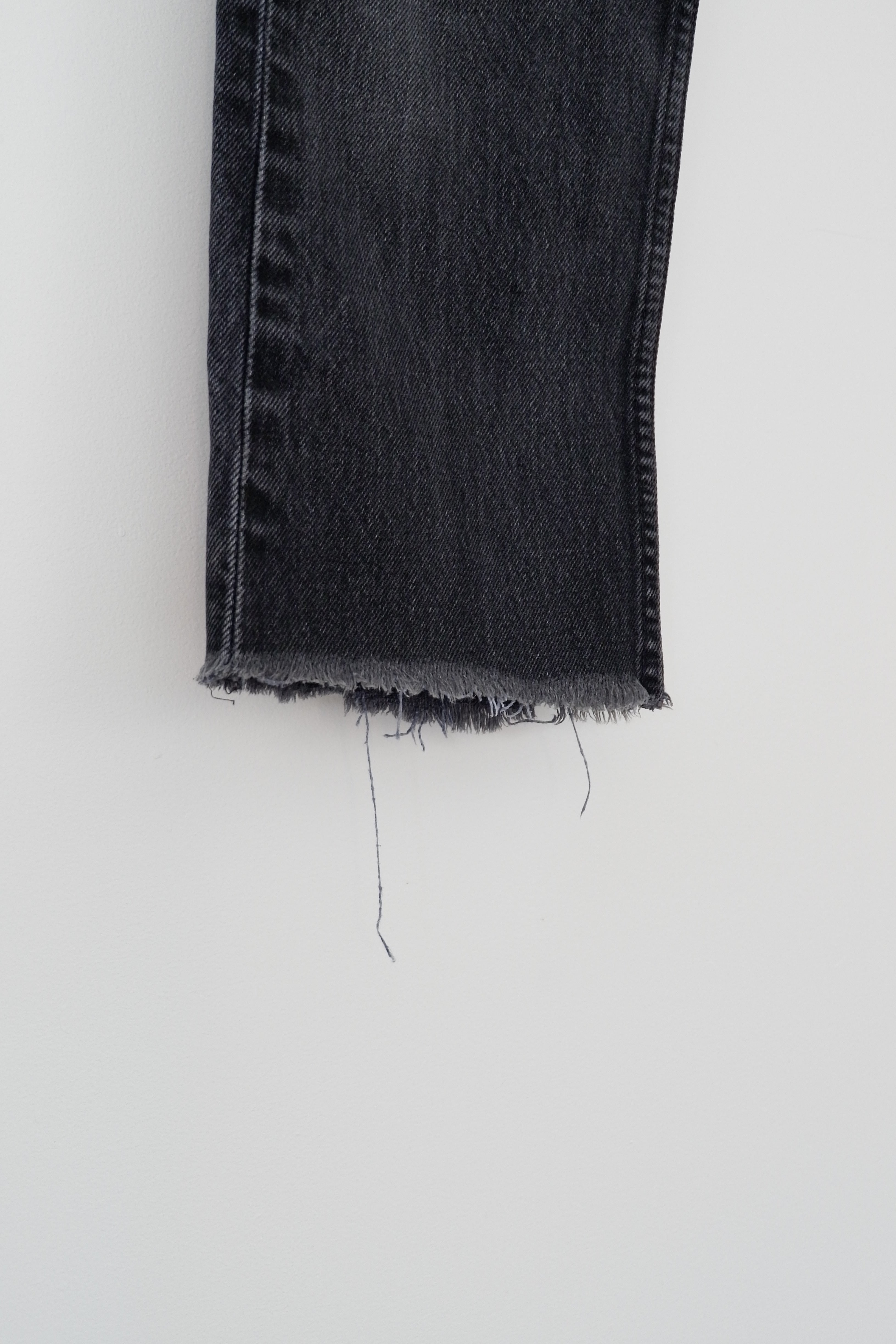 Levis Vintage 501 Black Jeans - 23