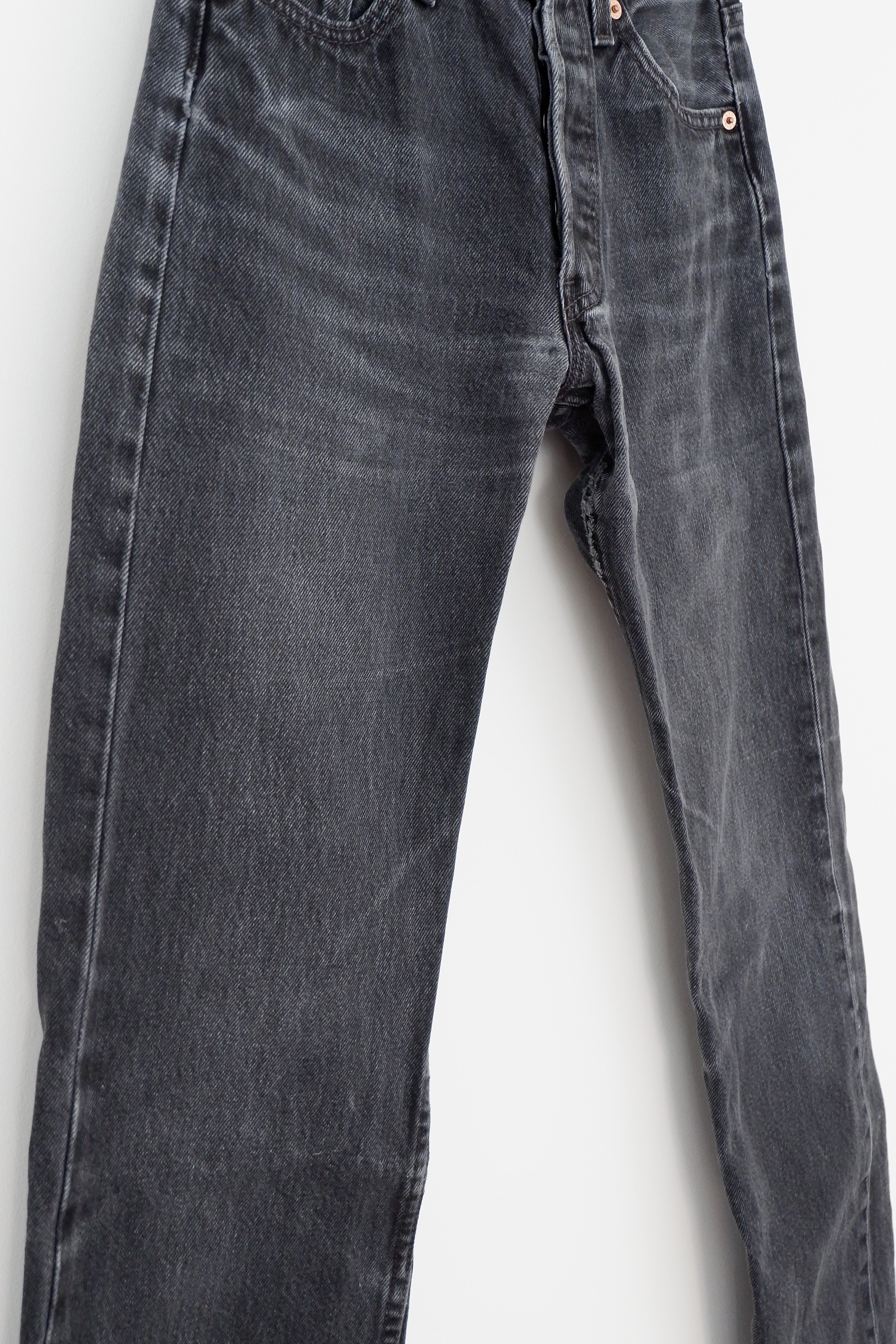 Levis Vintage 501 Black Wash Jeans - 24