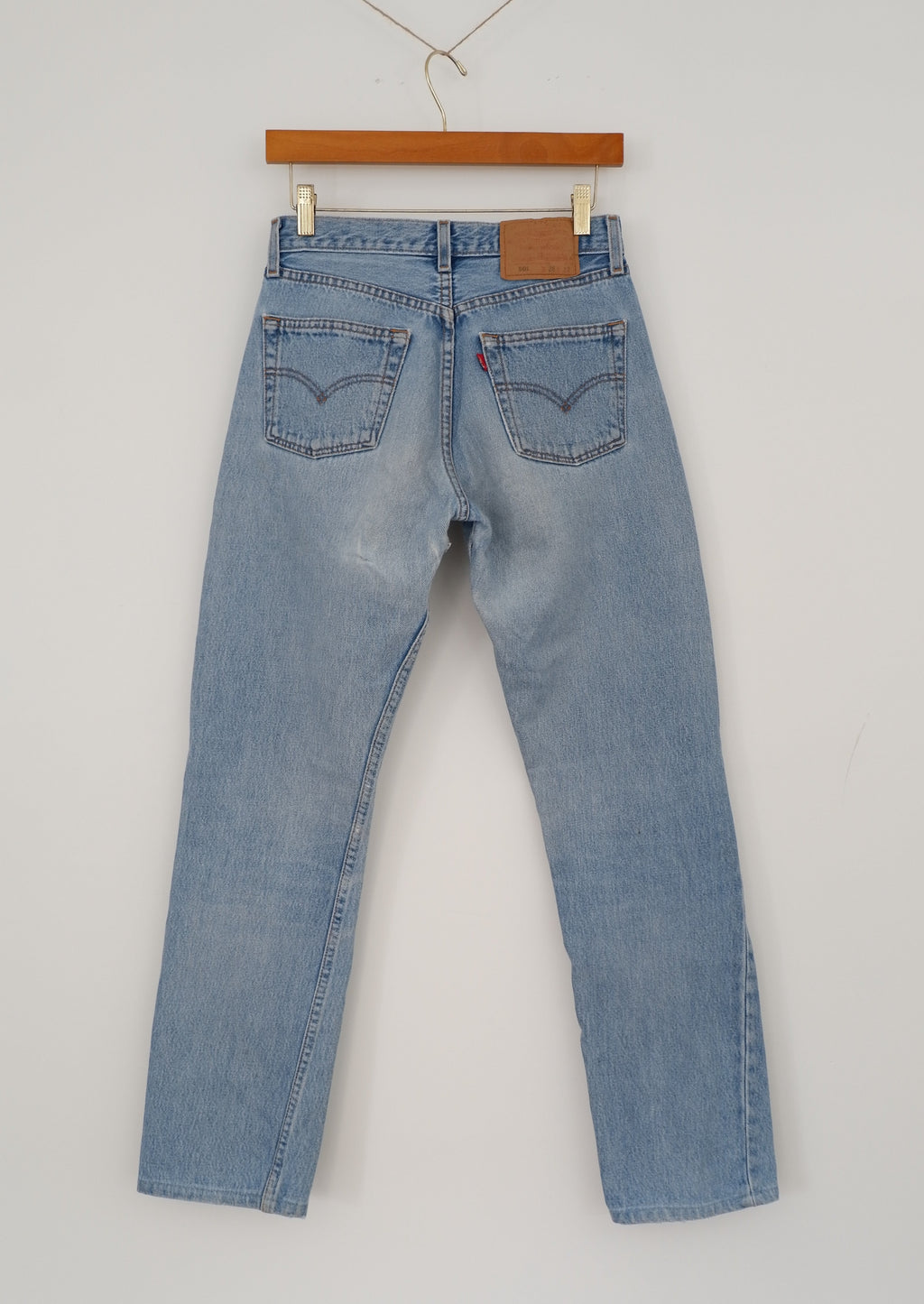 Levis Vintage 501 Light Wash Jeans - 28