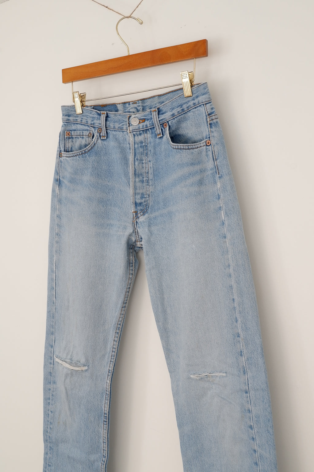 Levis Vintage 501 Light Wash Jeans - 30