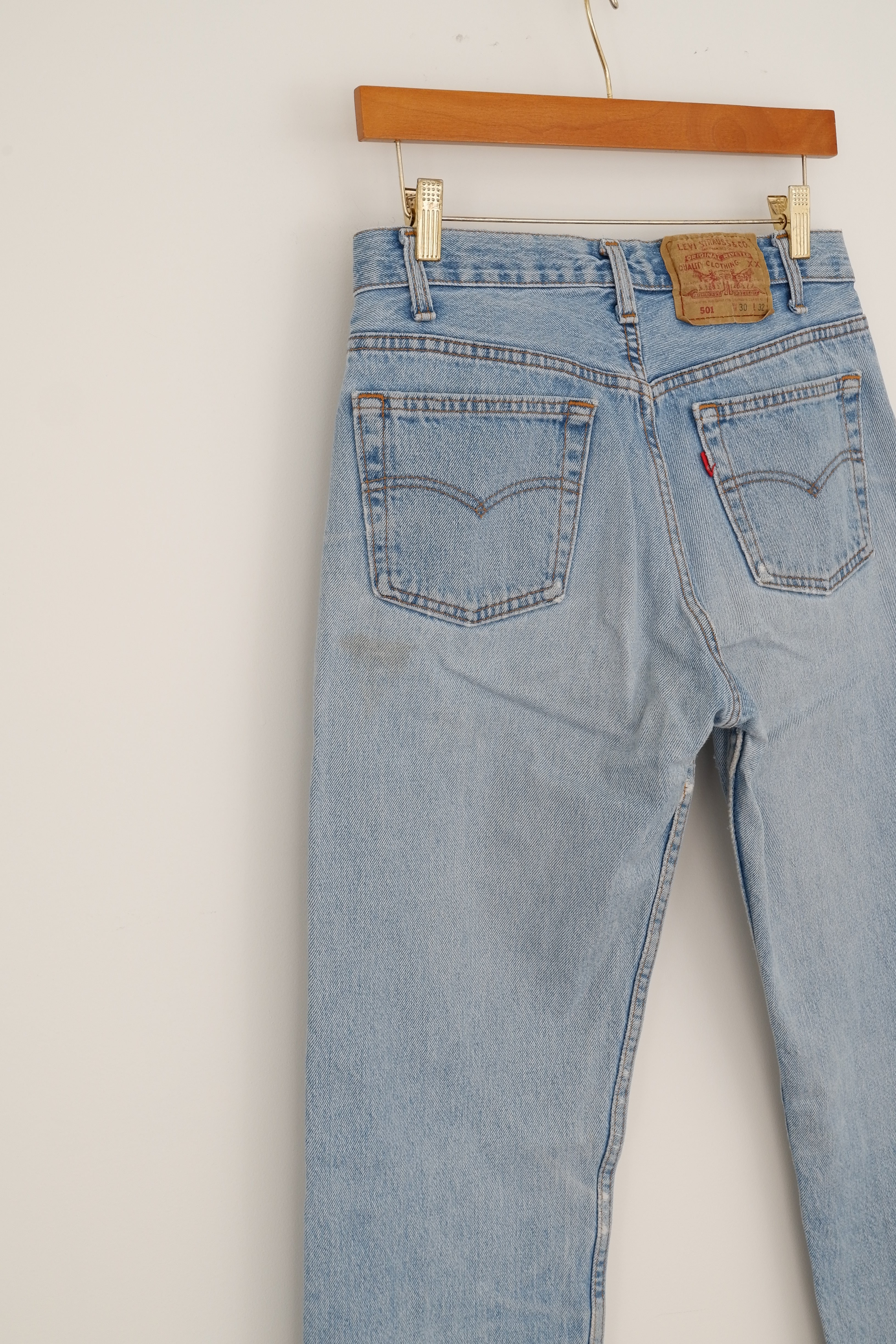 Levis Vintage 501 Light Wash Jeans - 30