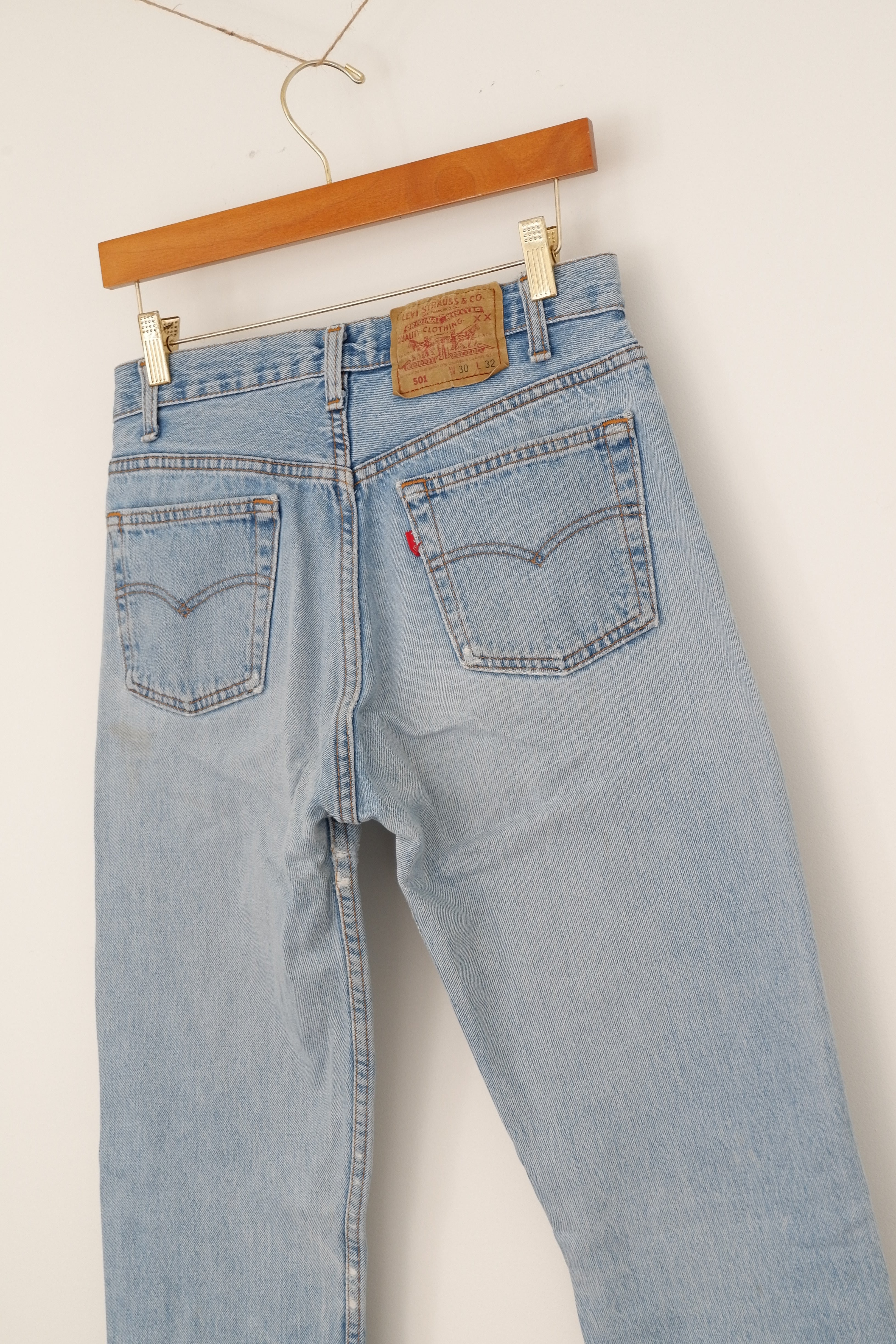 Levis Vintage 501 Light Wash Jeans - 30