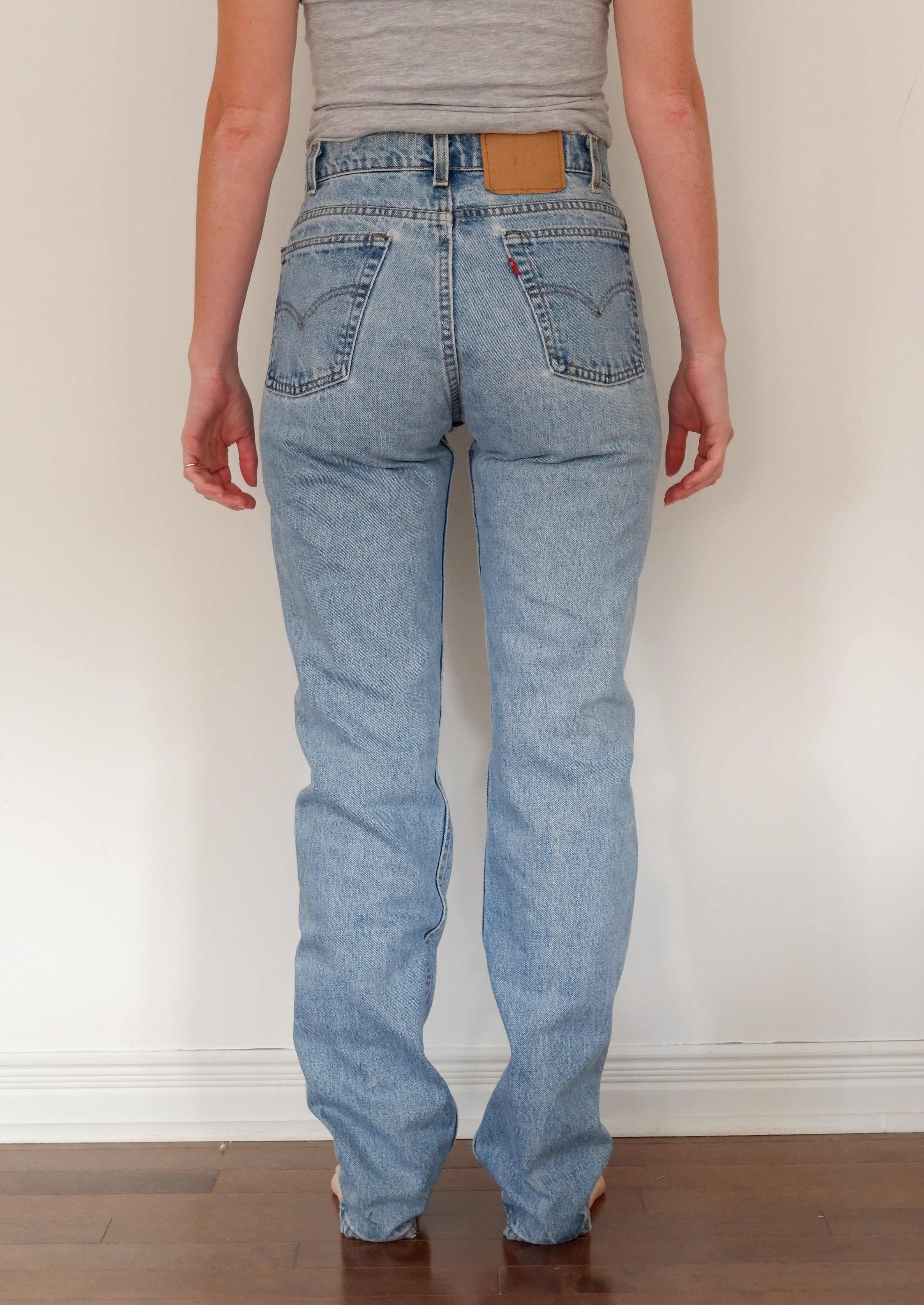 Levis Vintage 505 Jean coupe décontractée à lavage moyen clair - 31