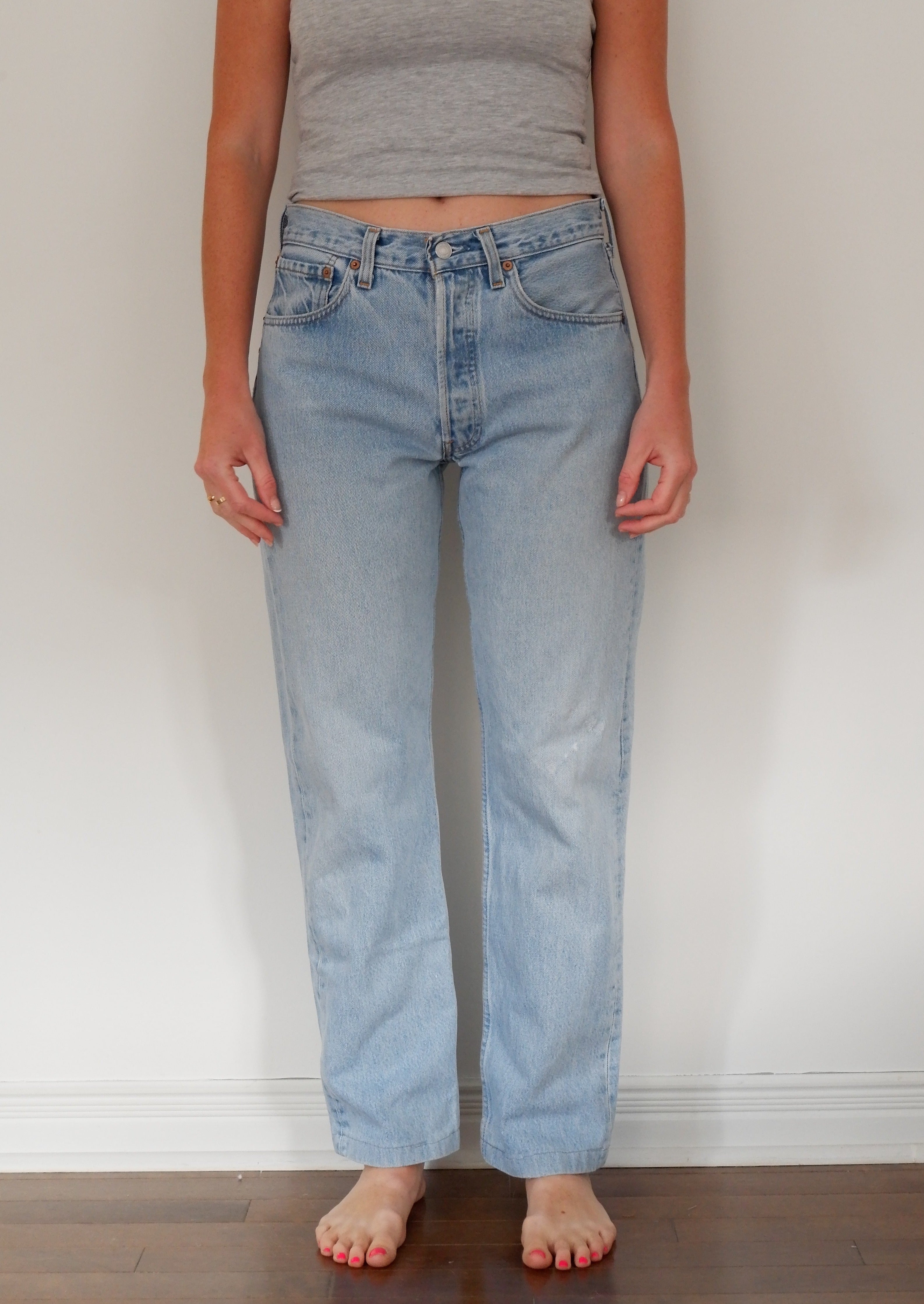 Levis Vintage 501 Light Wash Jeans - 31