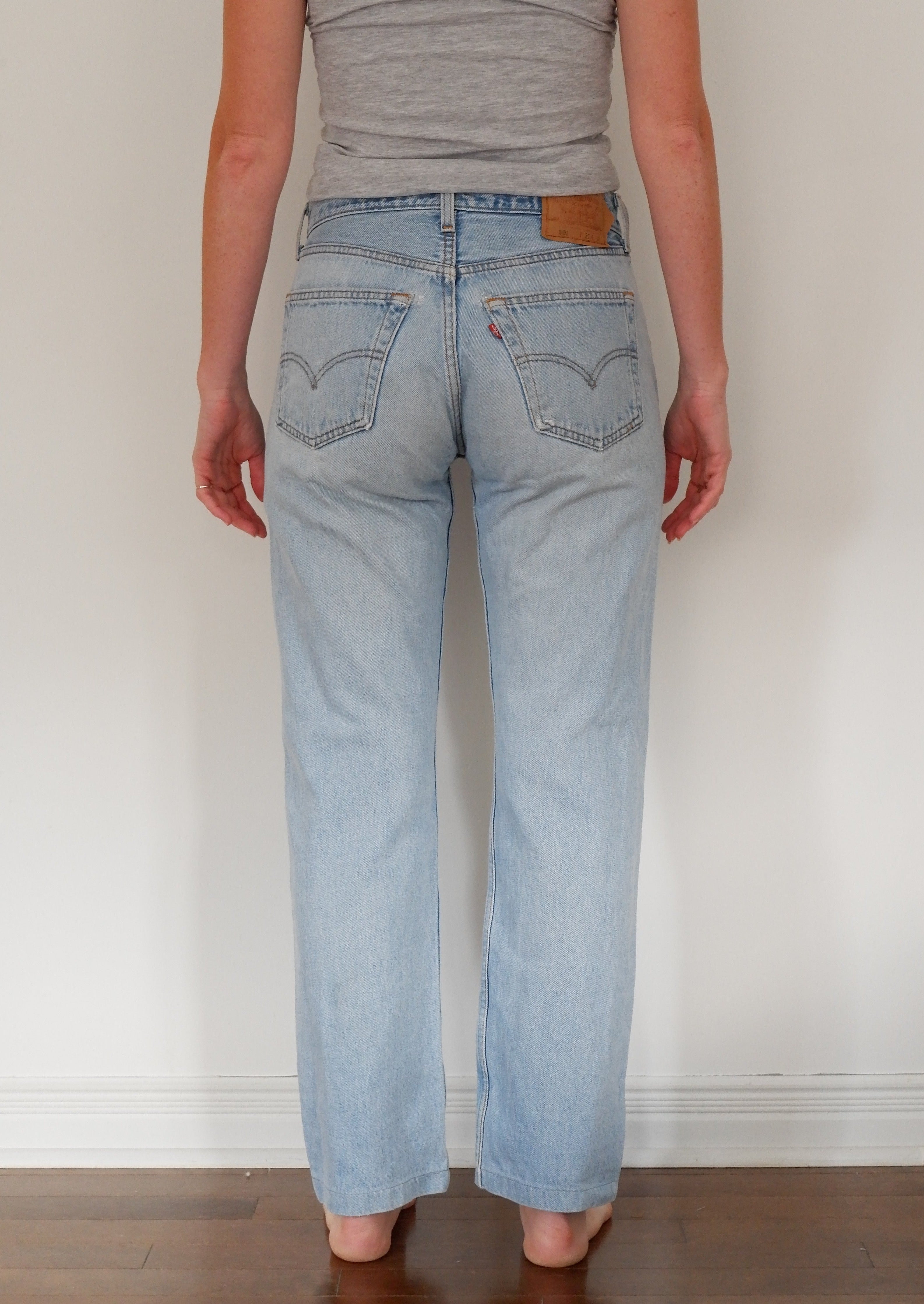 Levis Vintage 501 Light Wash Jeans - 31