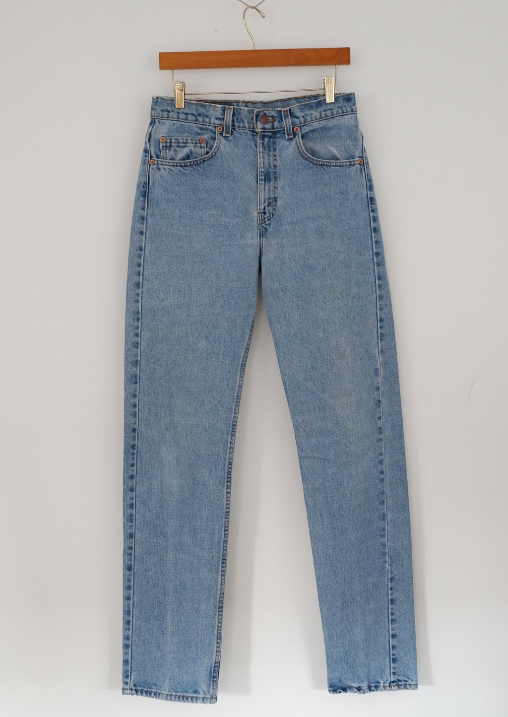 Levis Vintage 505 Jean coupe décontractée à lavage moyen clair - 31