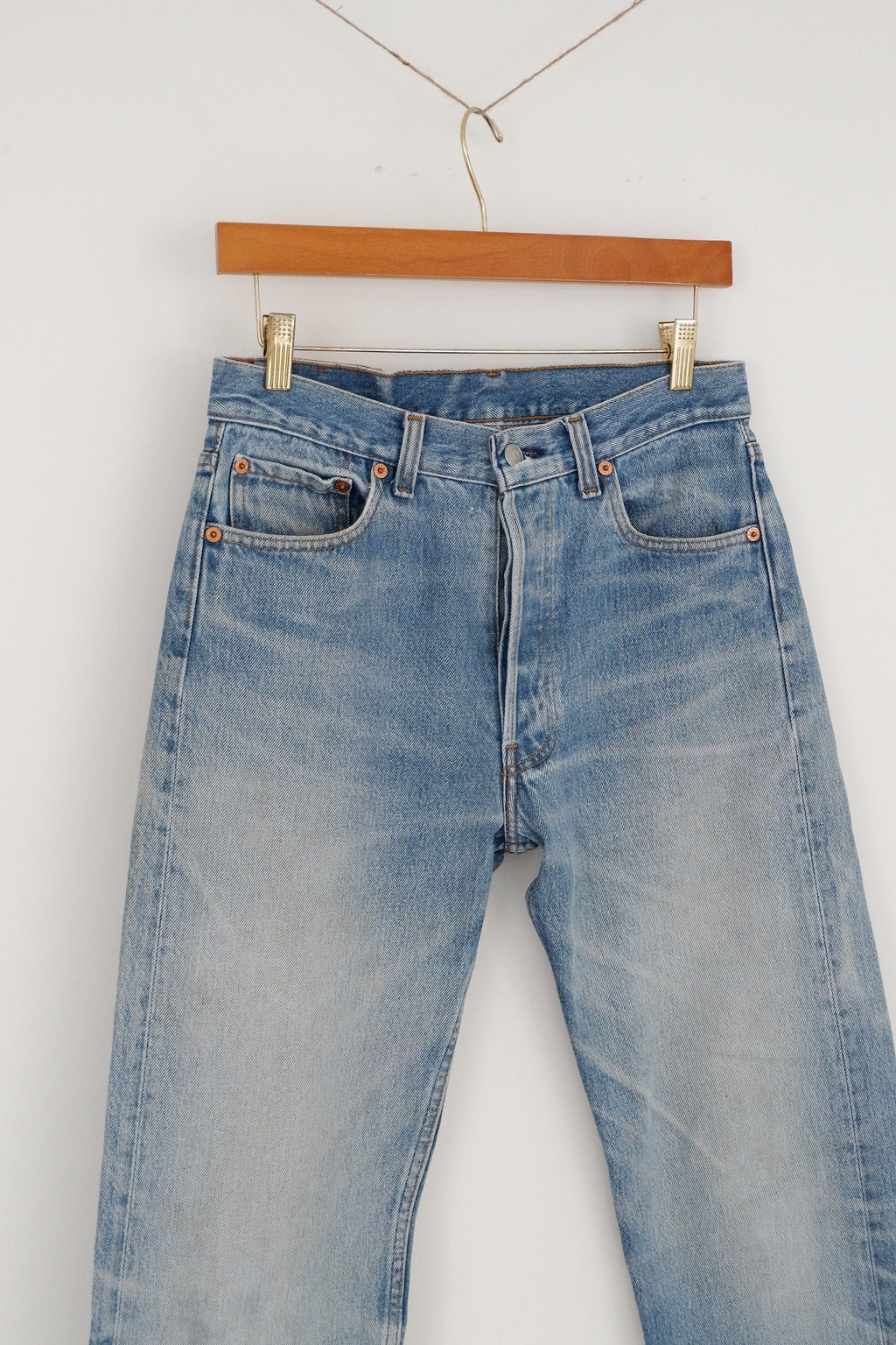 Levis Vintage 501 Medium Light Wash Jeans - 30