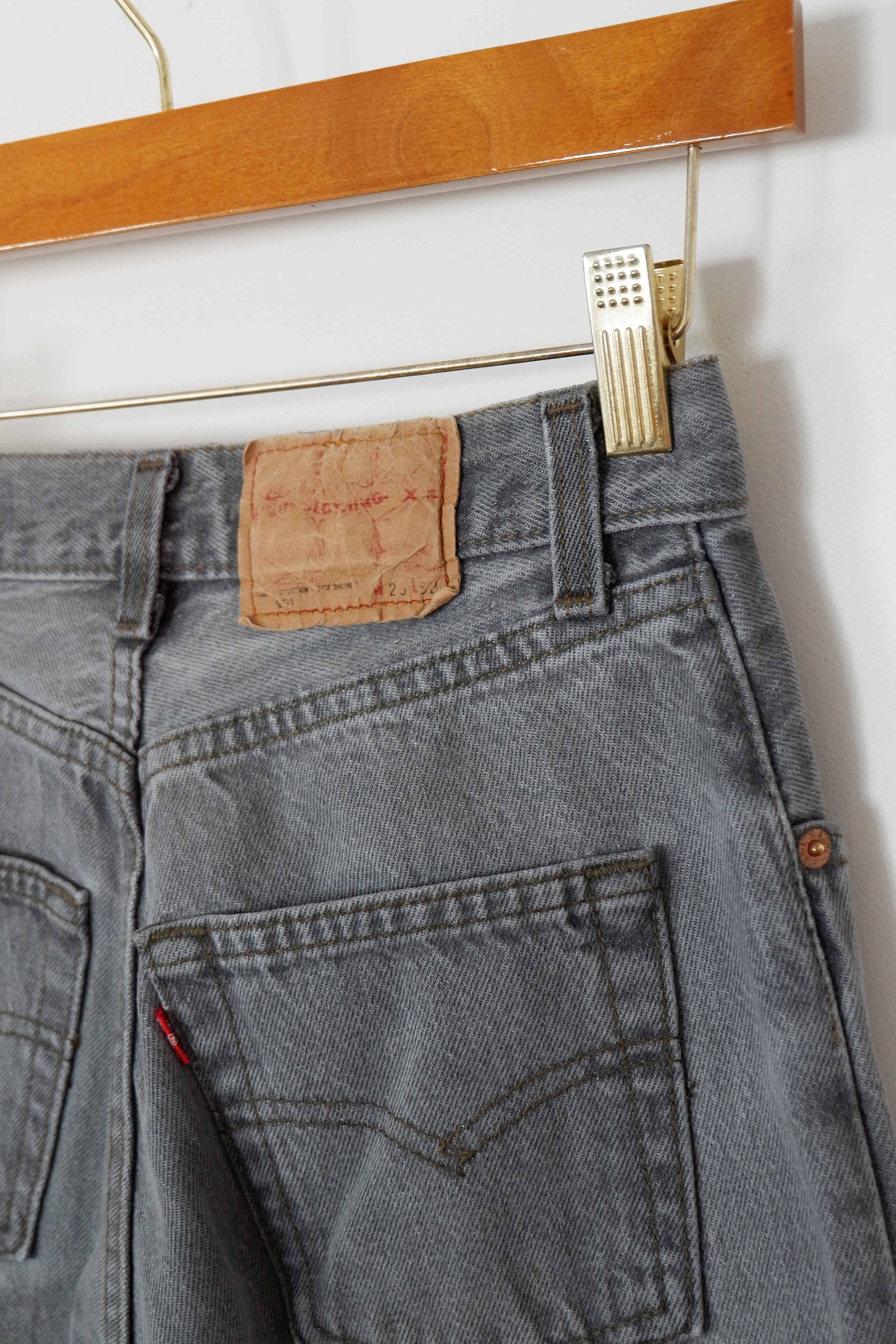 Levis Vintage 591 Light Grey Jeans - 26