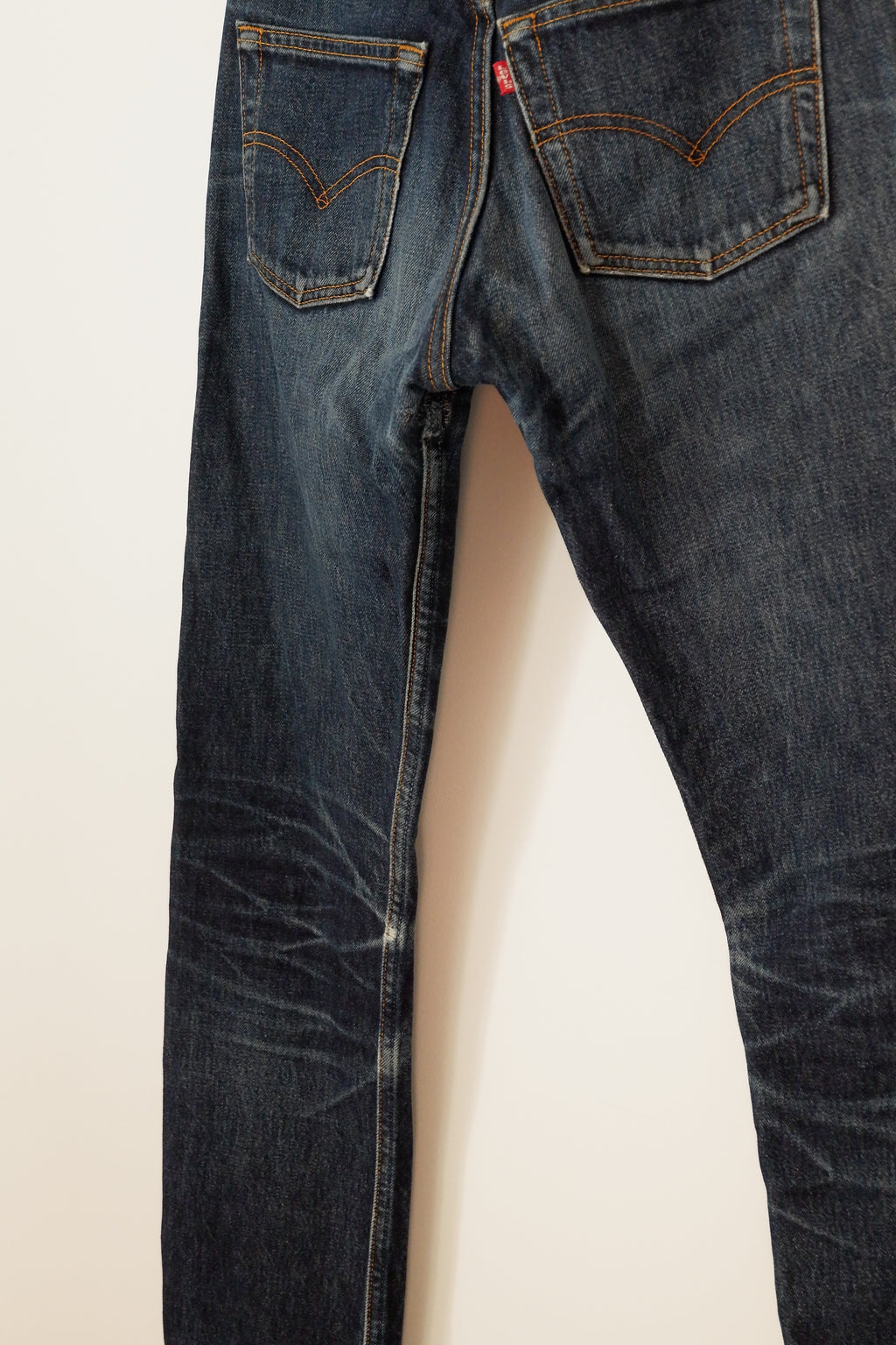 Levis Vintage 501 Medium Dark Blue Jeans - 26