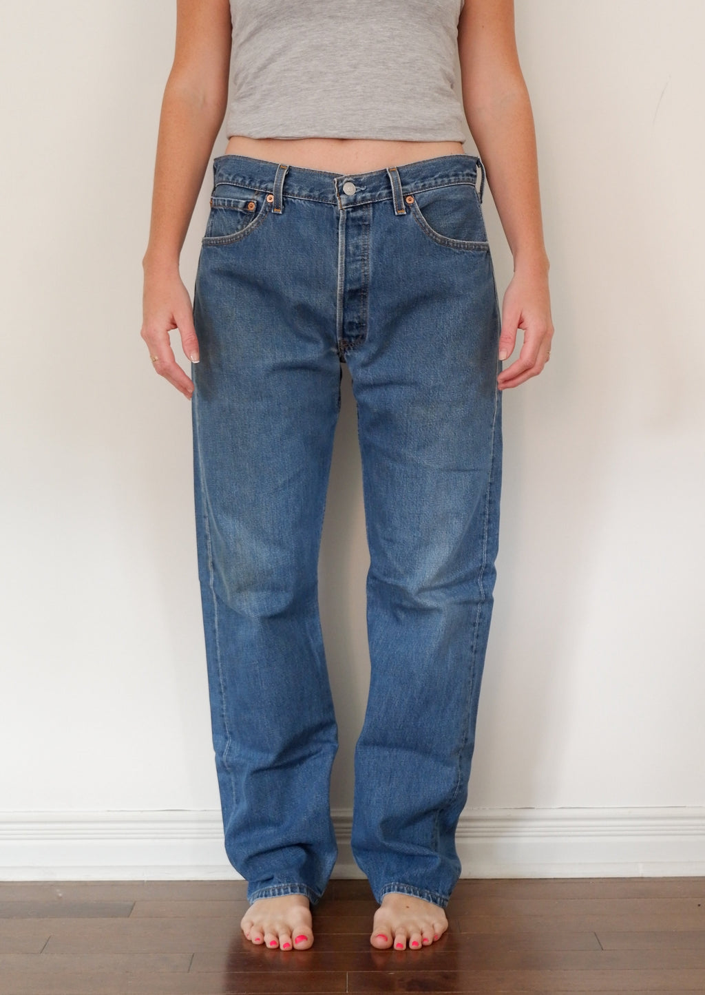 Levis 501 Medium Wash Regular Fit Jeans - 34