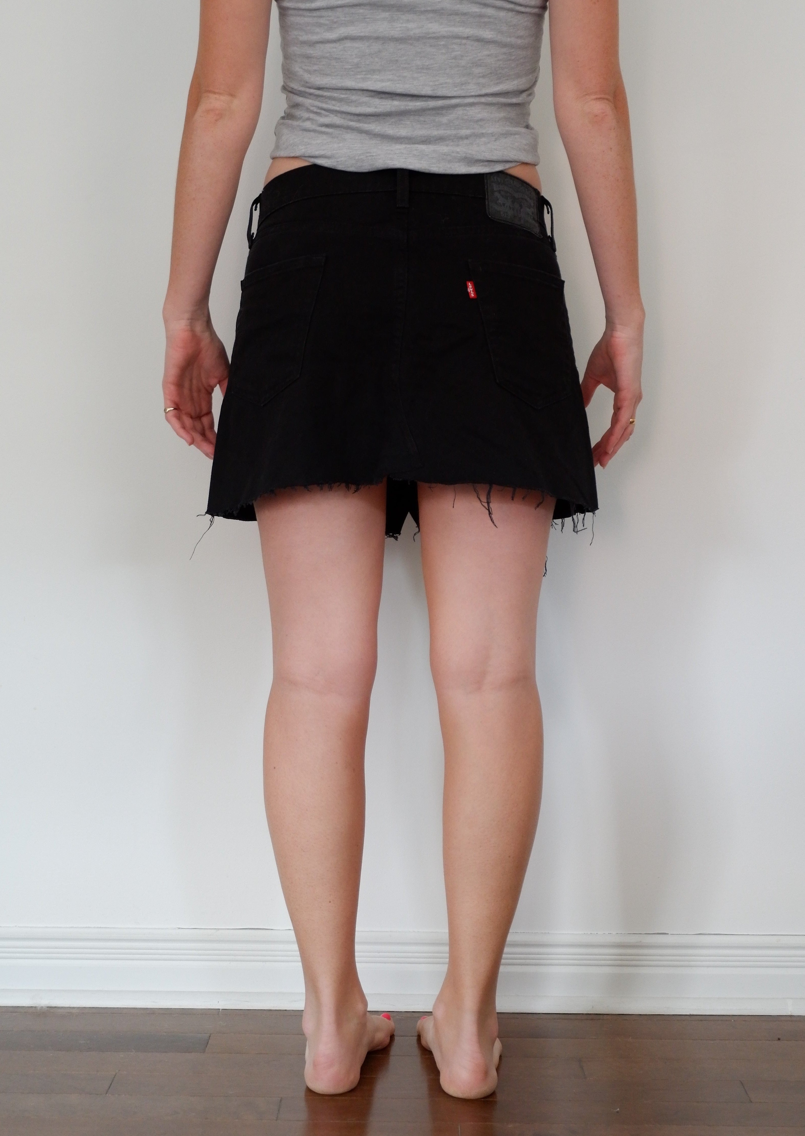Levis 513 Black Mini Skirt - 30