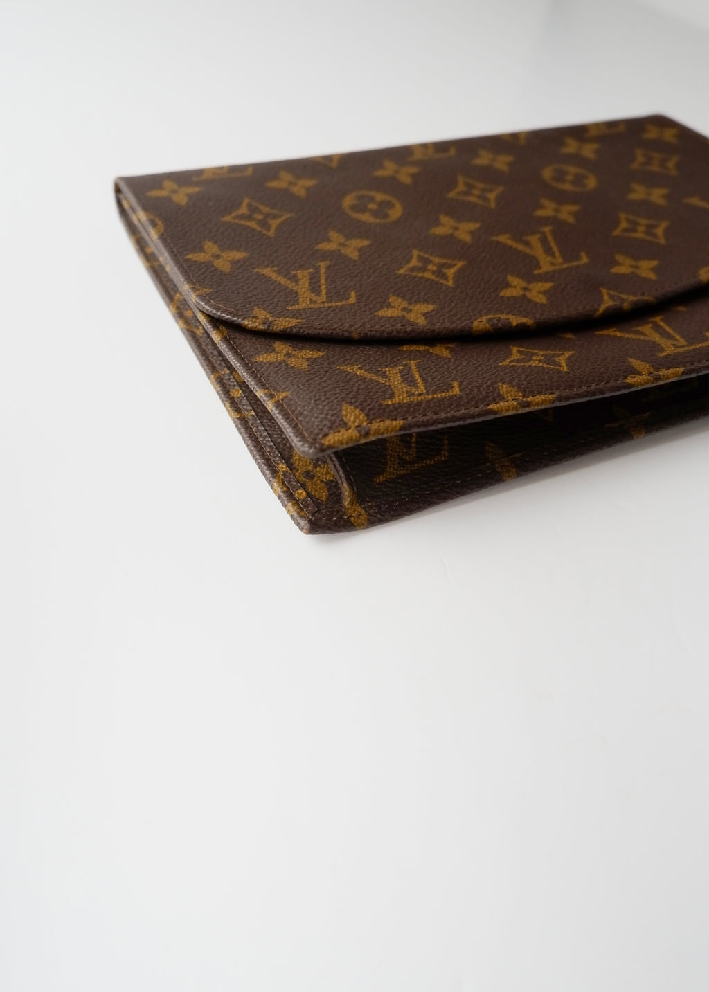 Preowned Vintage Louis Vuitton Monogram Clutch
