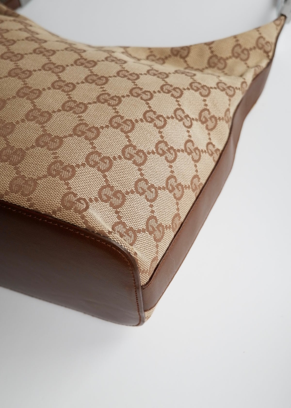 Preowned Gucci Brown GG Canvas Shoulder Bag