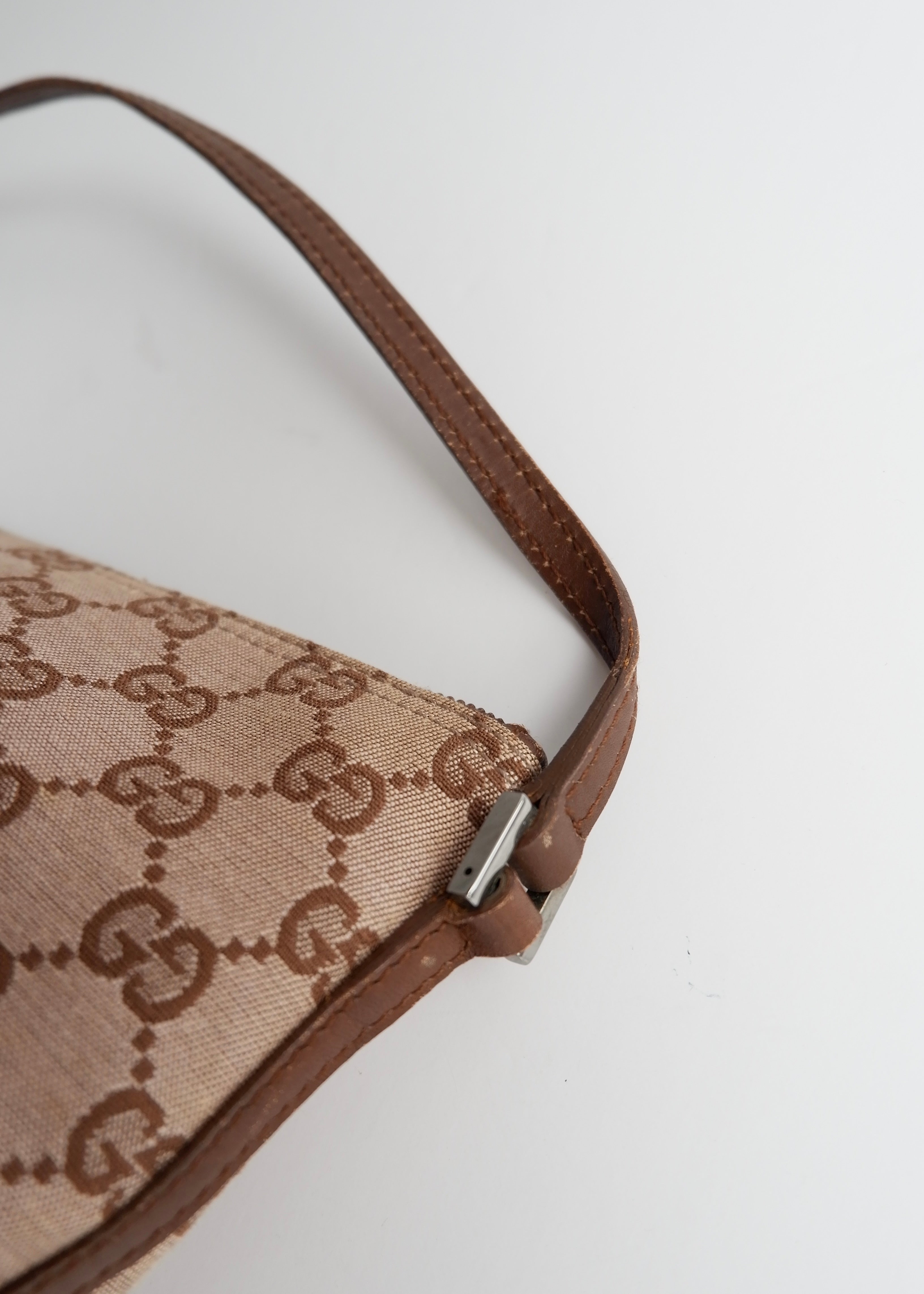 Authentic Preowned Gucci Brown GG Canvas Boat Pochette